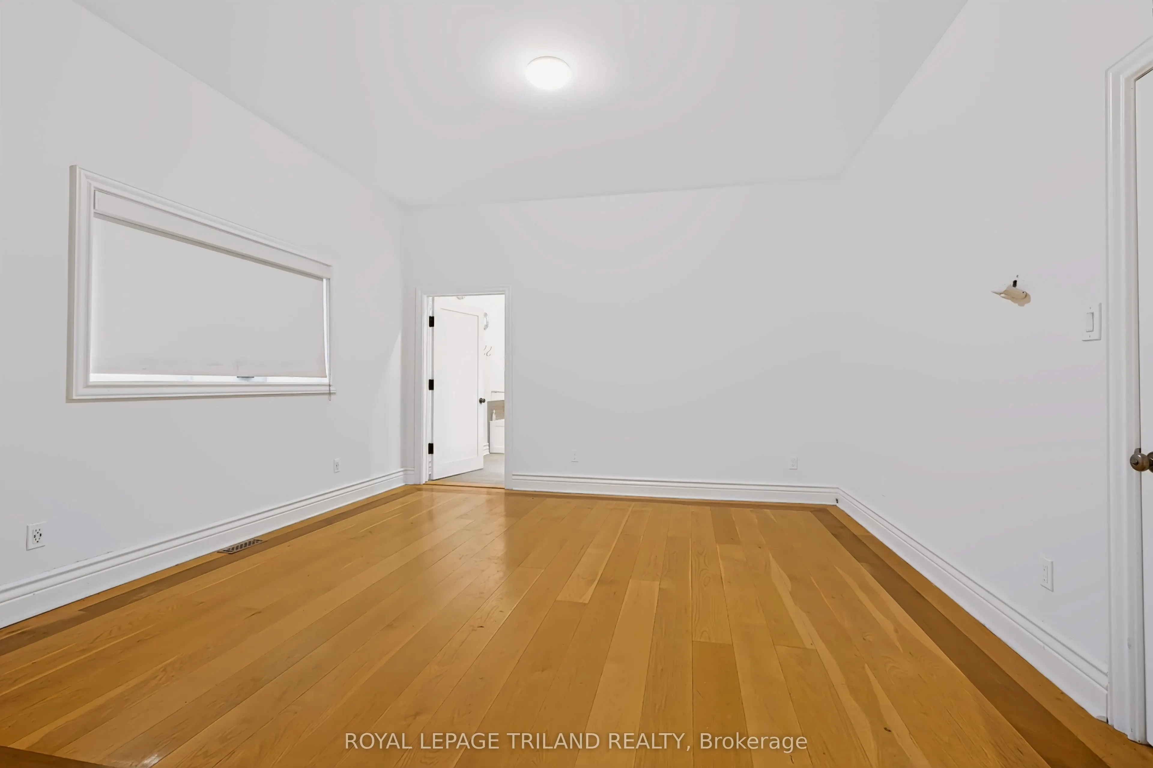 467 Commissioners Road E