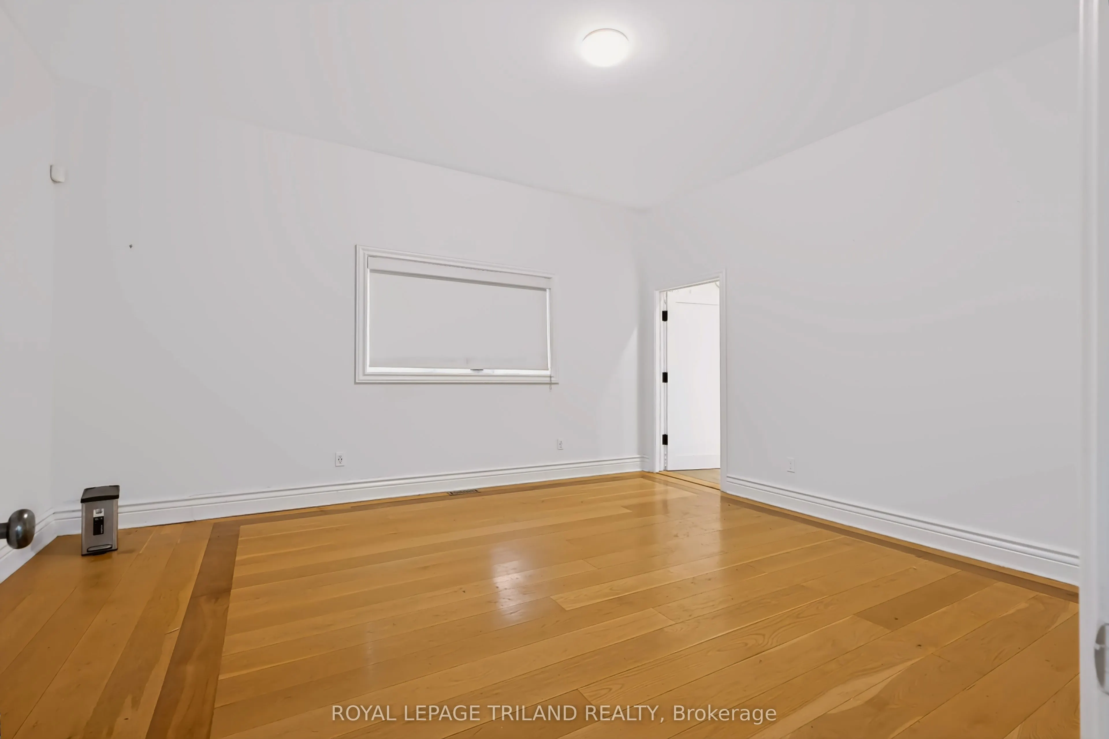 467 Commissioners Road E