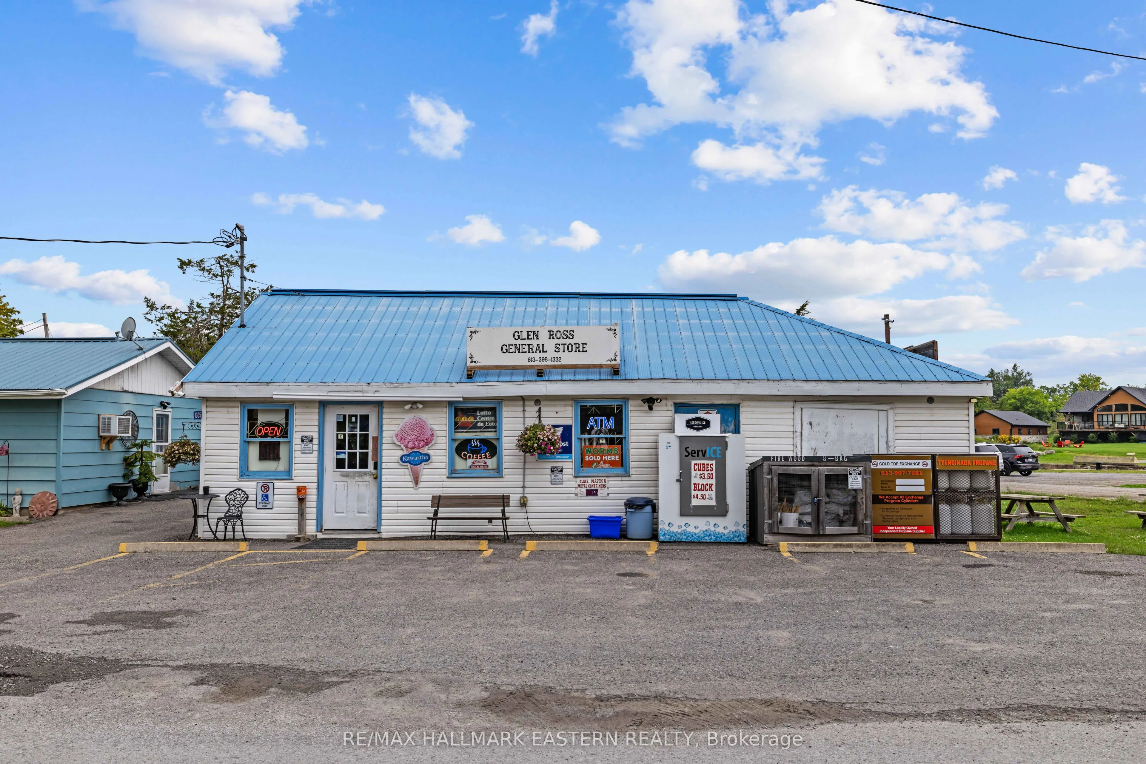 1303 1305 Glen Ross Road