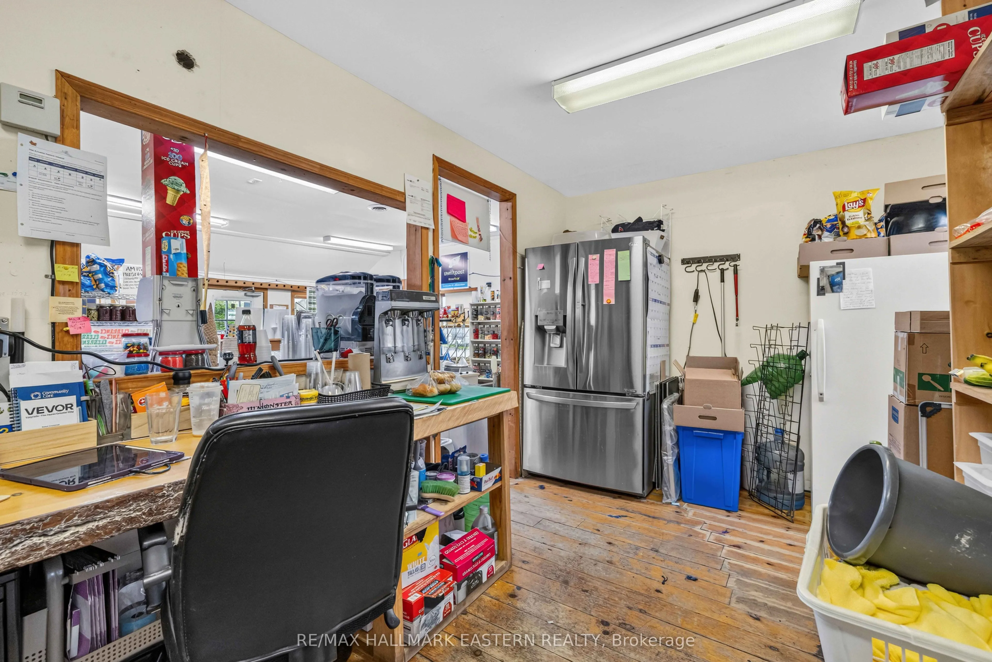 1303 1305 Glen Ross Road