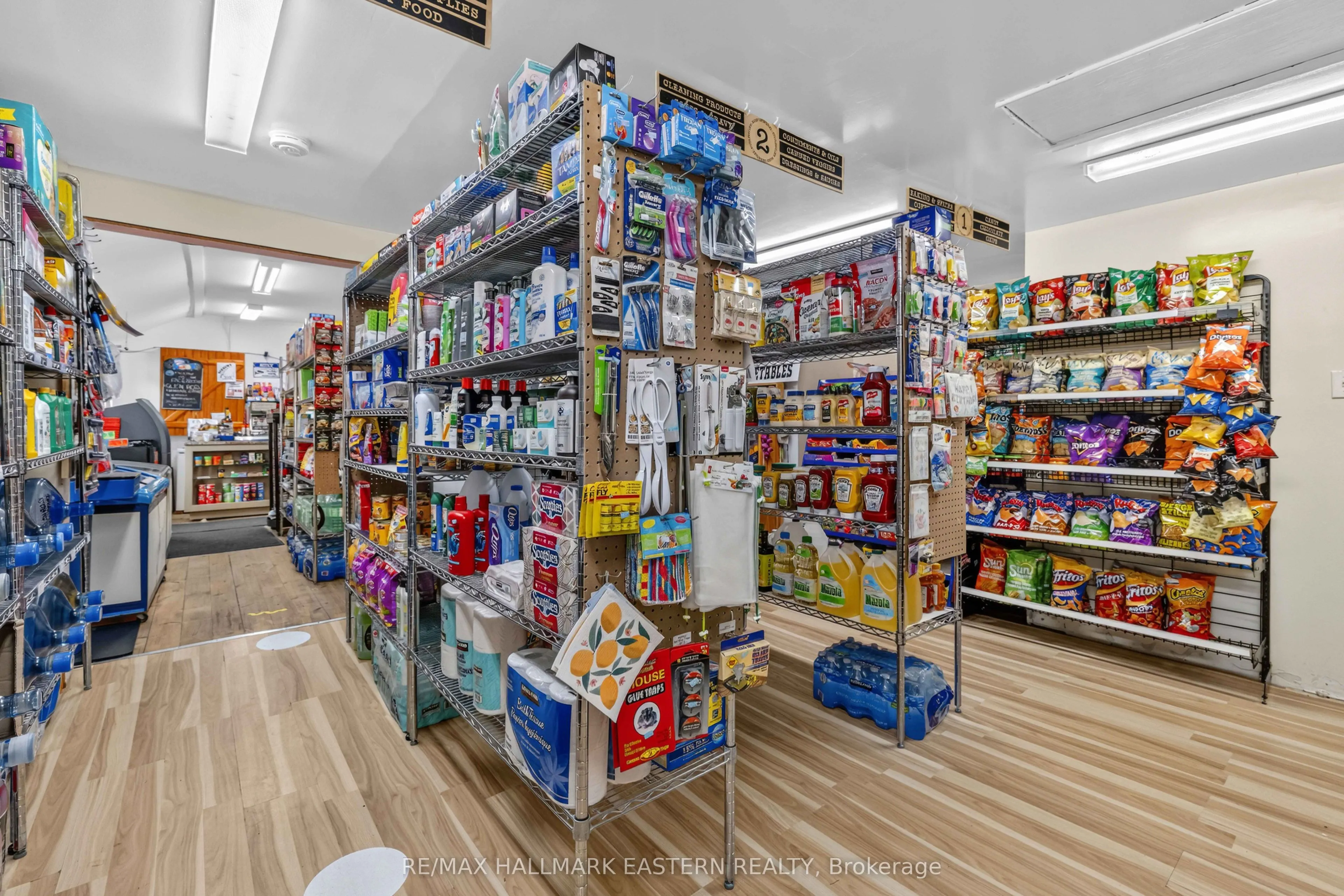 1303 1305 Glen Ross Road