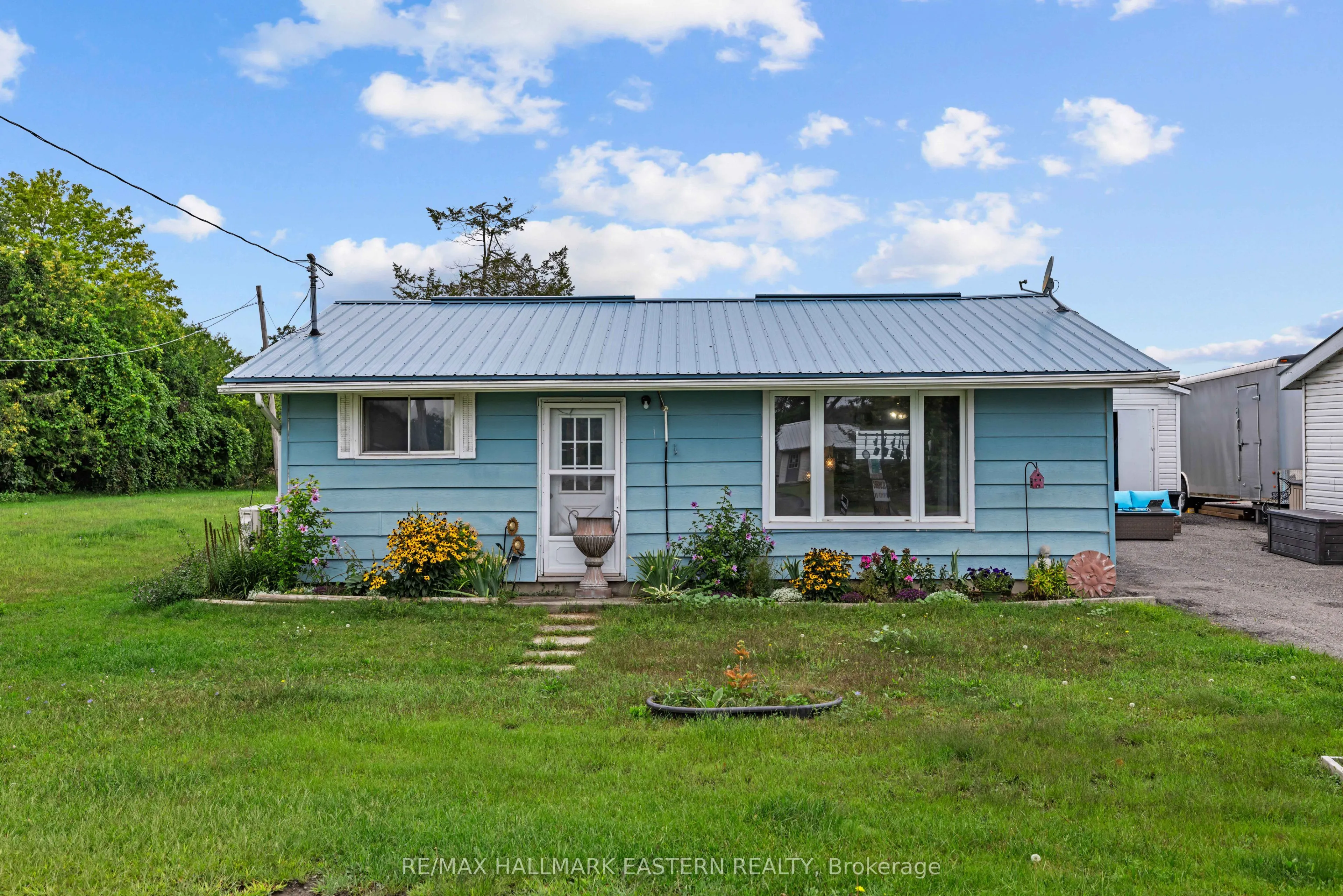 1303 1305 Glen Ross Road
