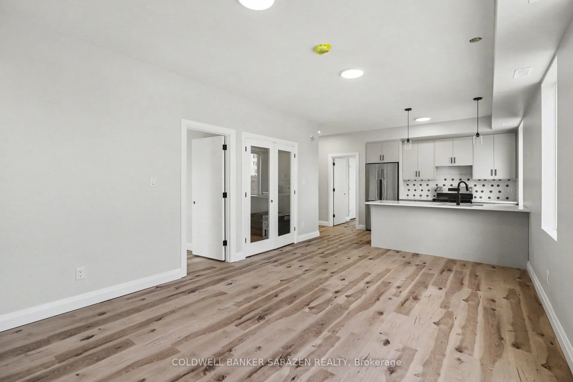 42 Mcarthur Avenue #201