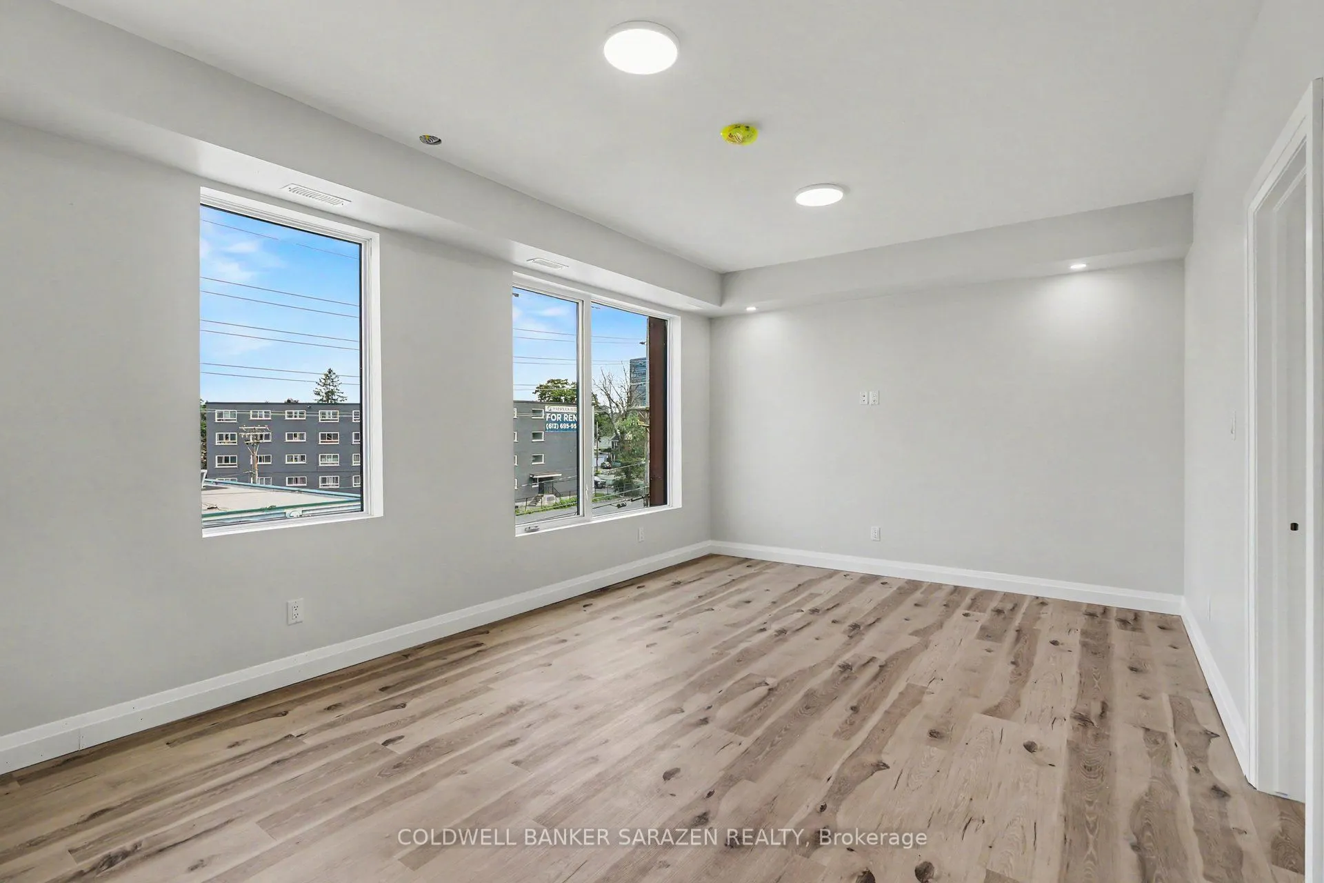 42 Mcarthur Avenue #201