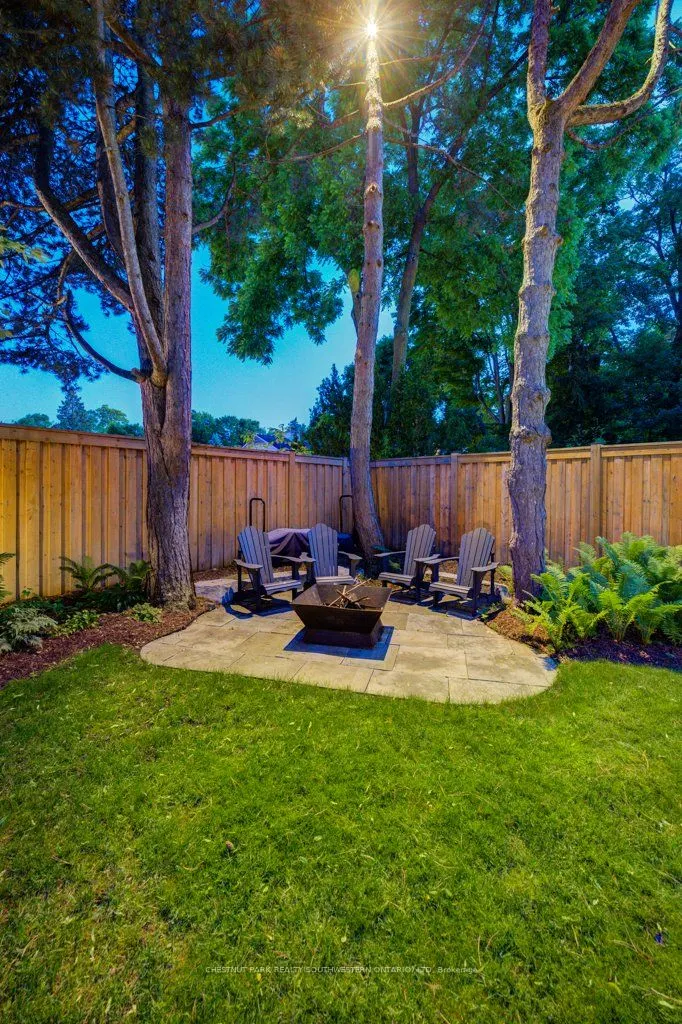 345 Old Stone Road
