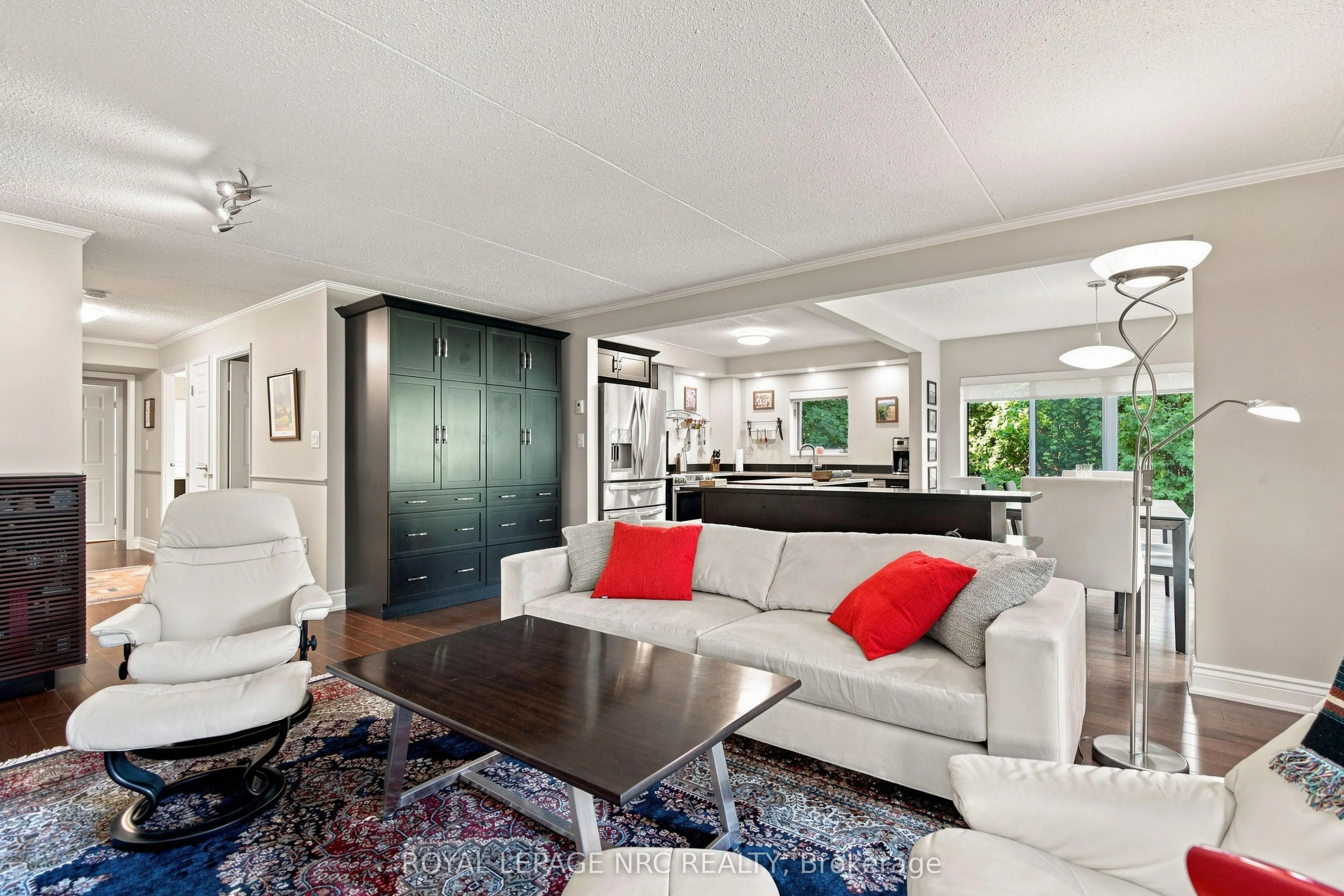 61 Paffard Street #202