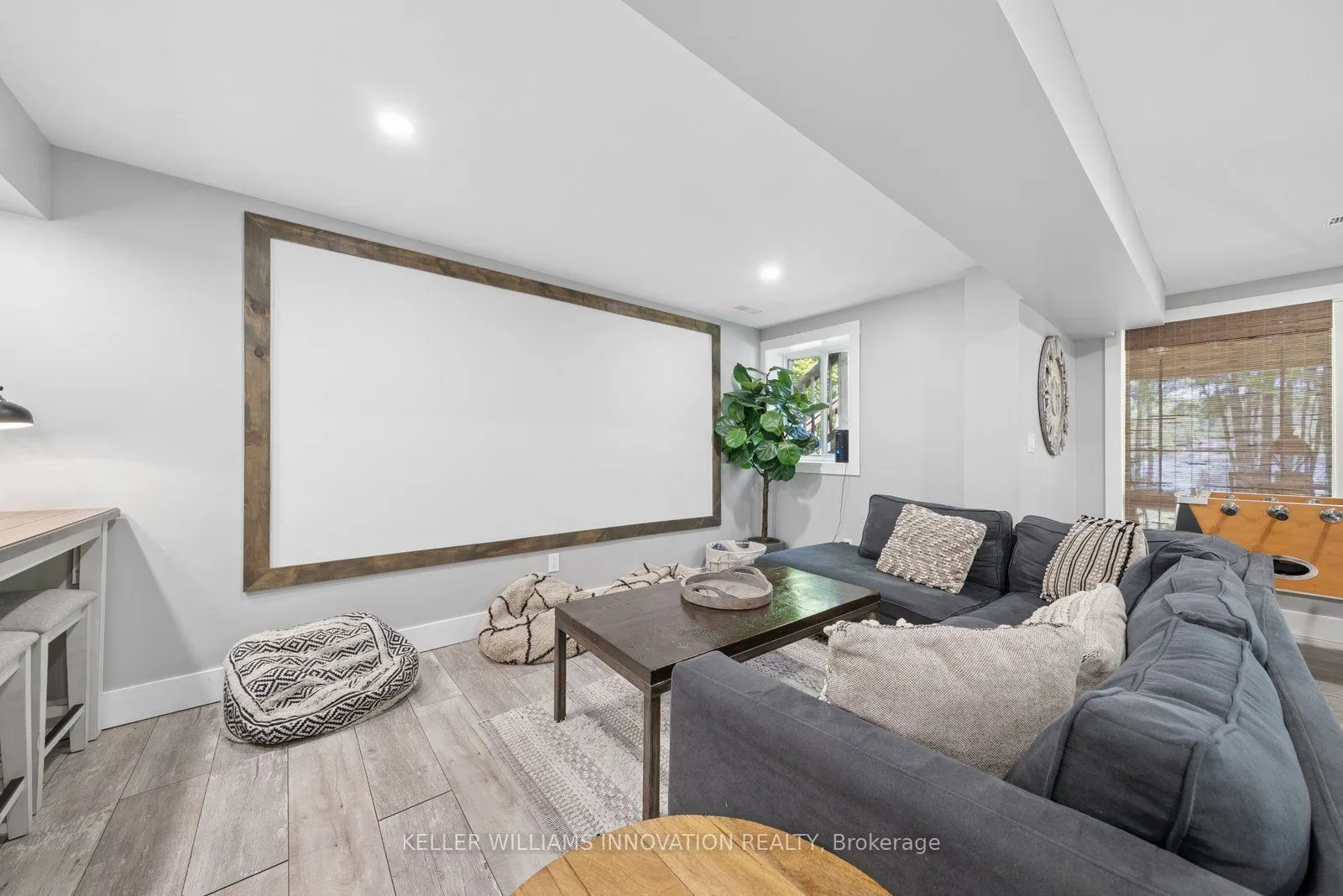 371 Skene Road