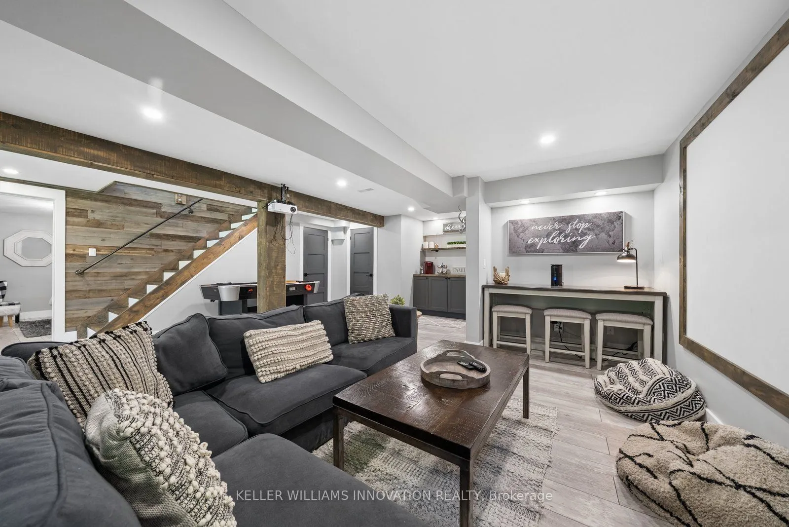 371 Skene Road