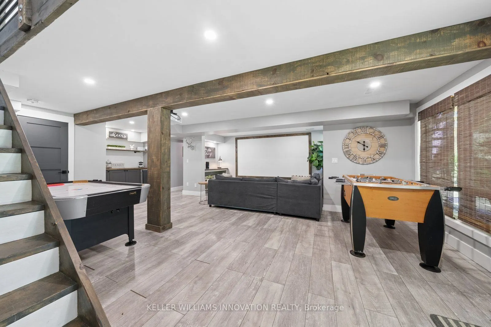 371 Skene Road