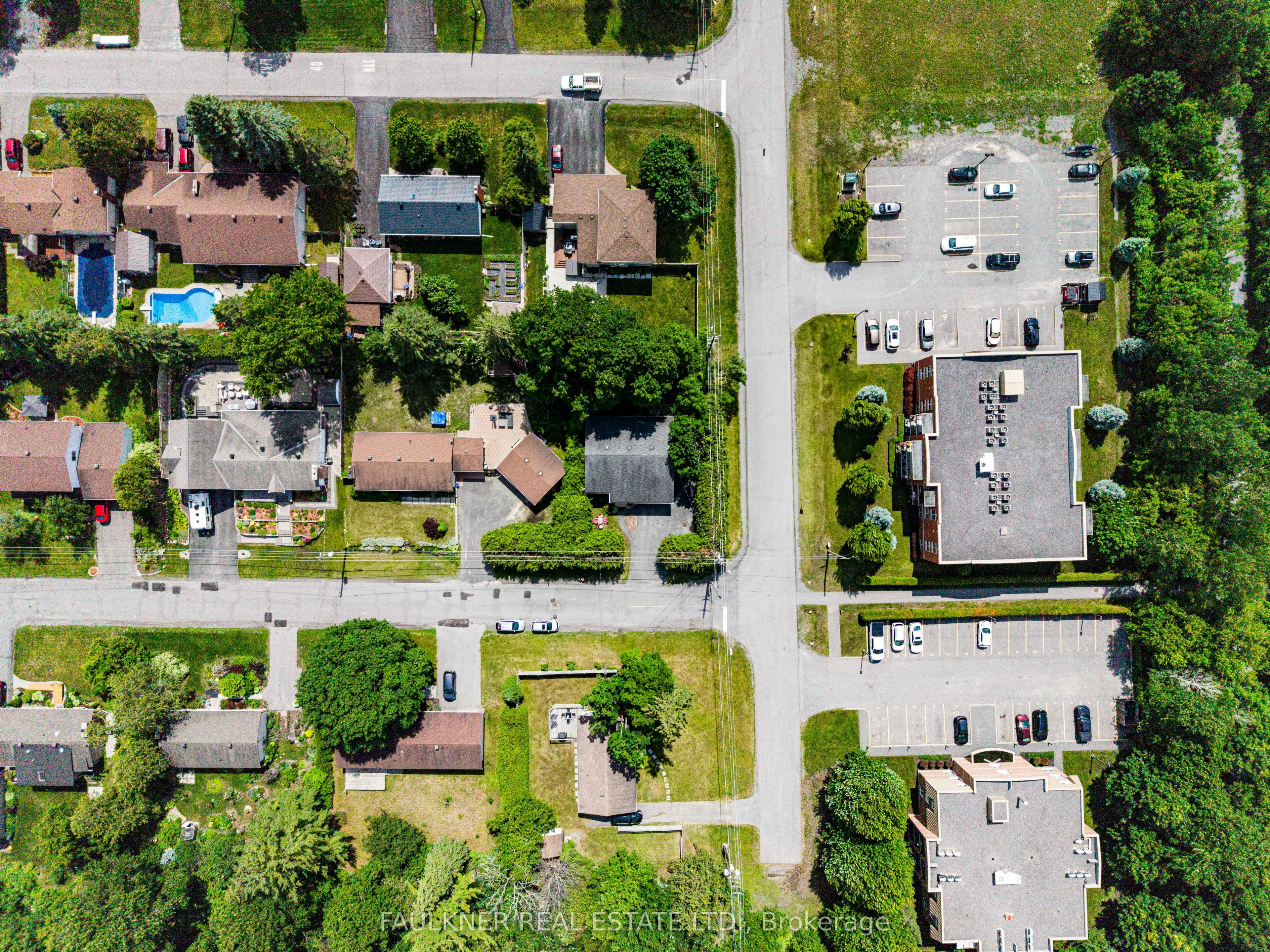2 Caribou Avenue
