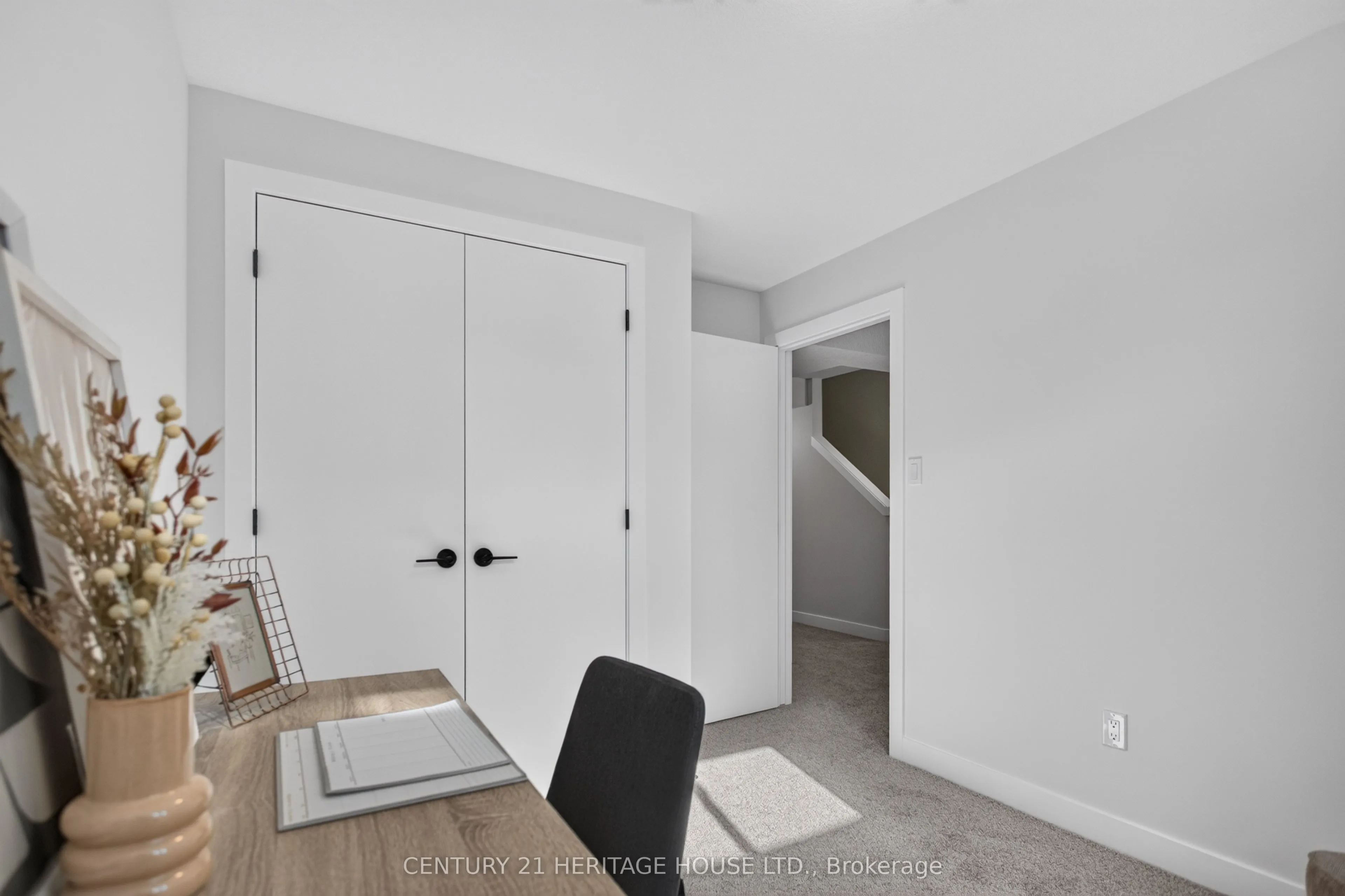 25 Kiln Lane E