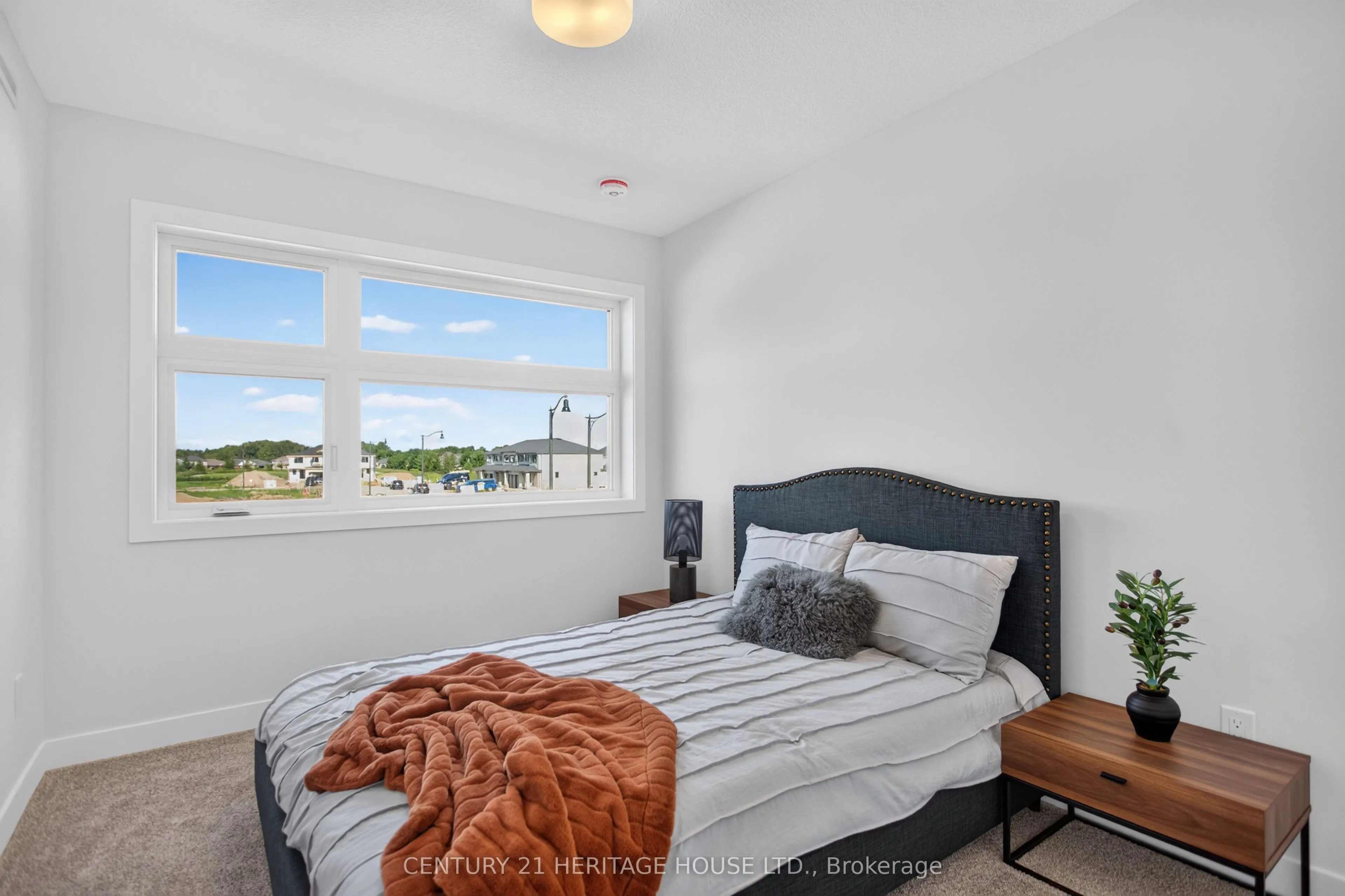 25 Kiln Lane E