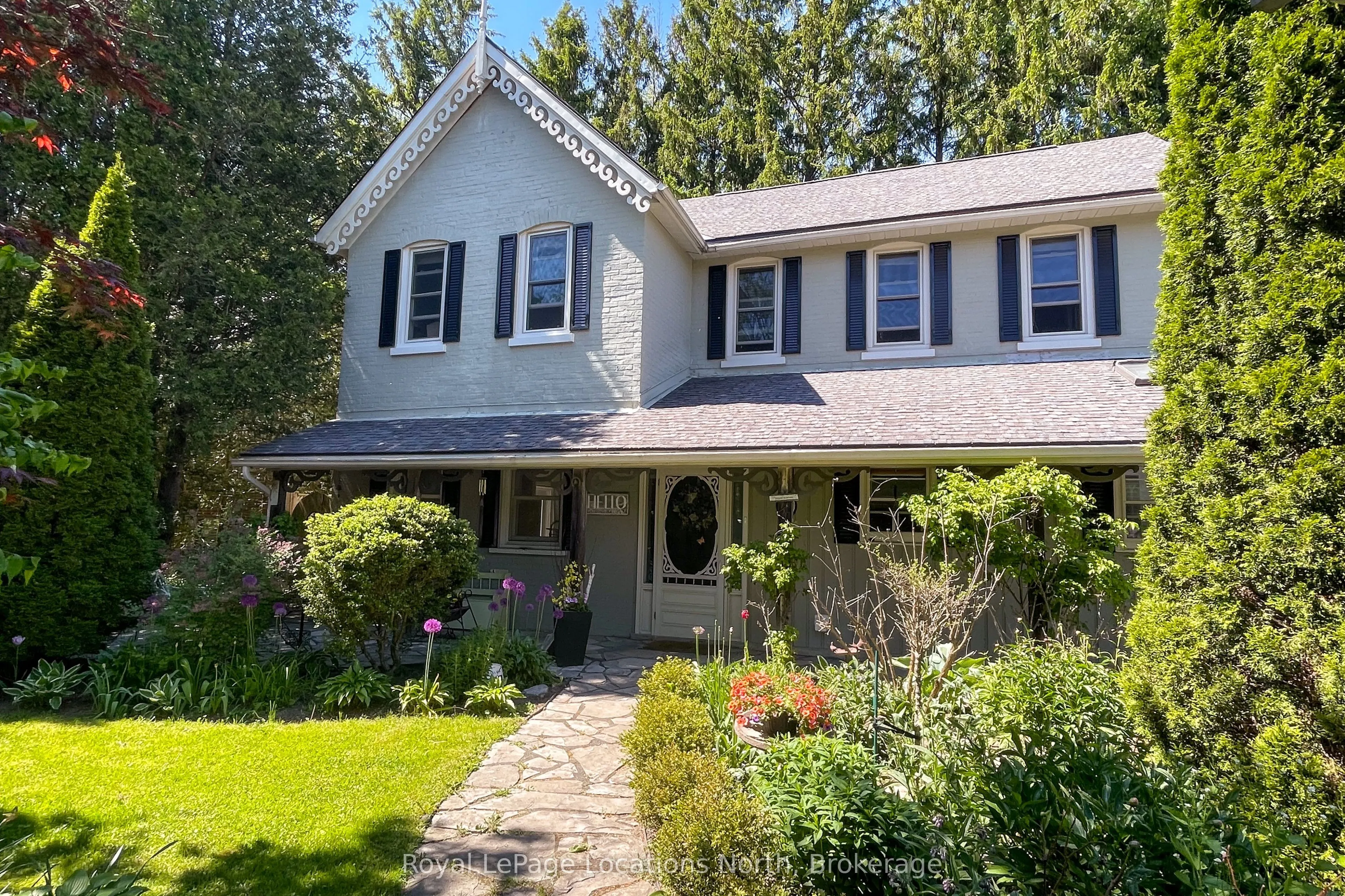 44 Parkview Avenue