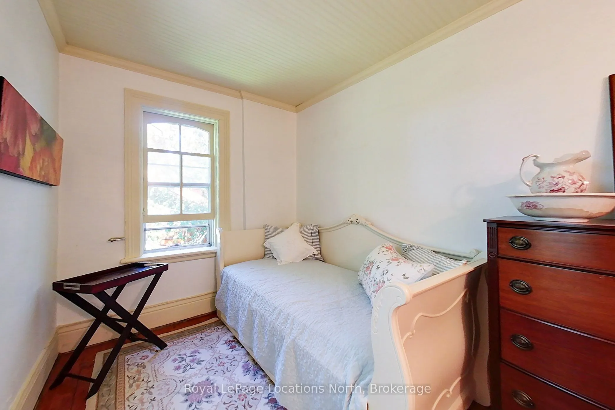 44 Parkview Avenue