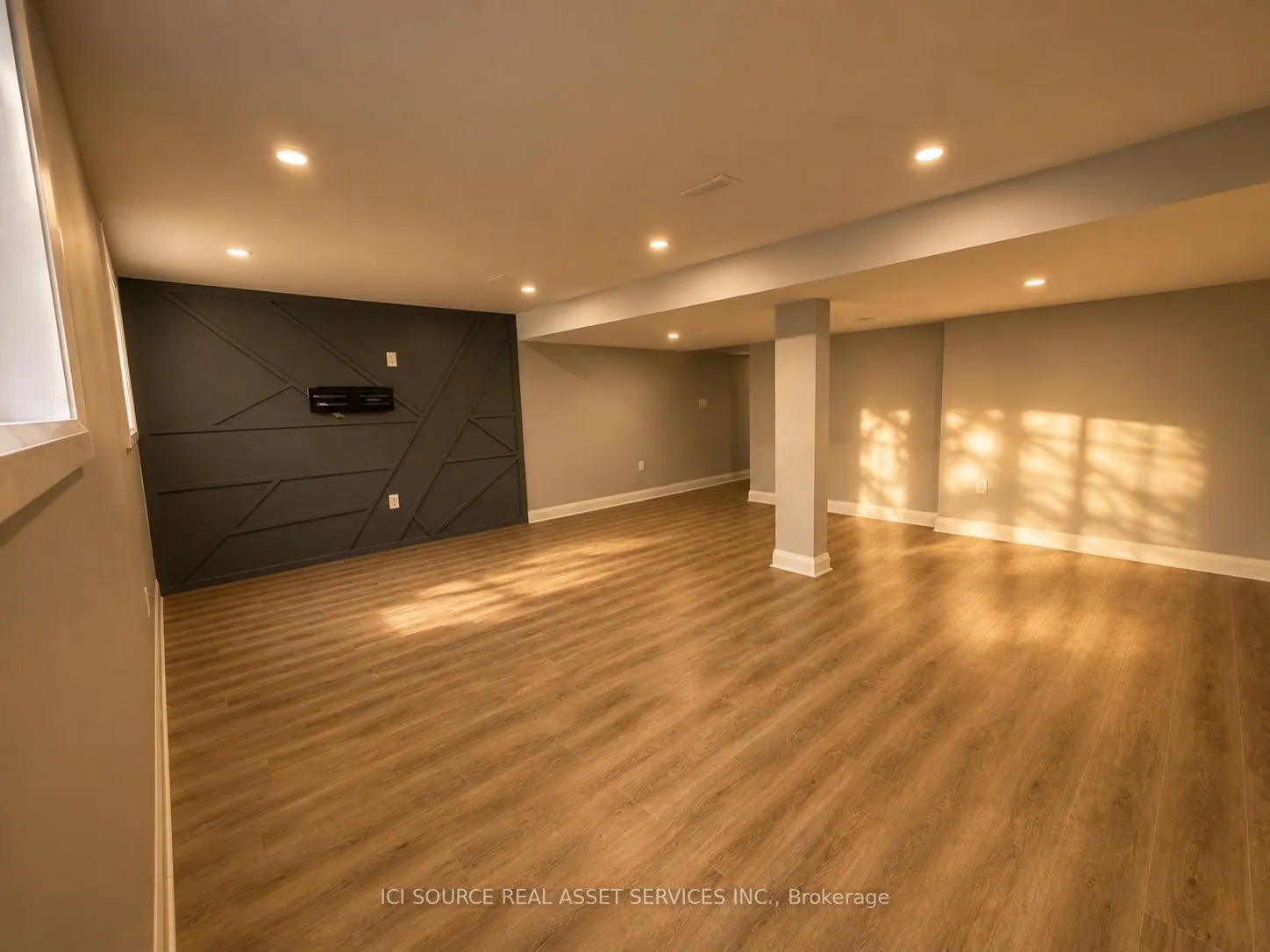 358 Wisteria Crescent