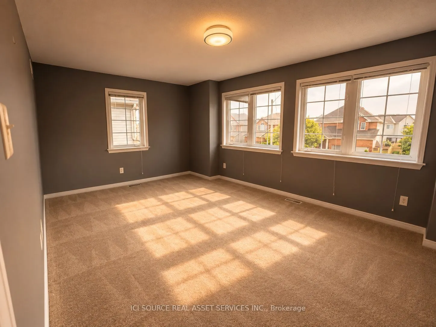 358 Wisteria Crescent