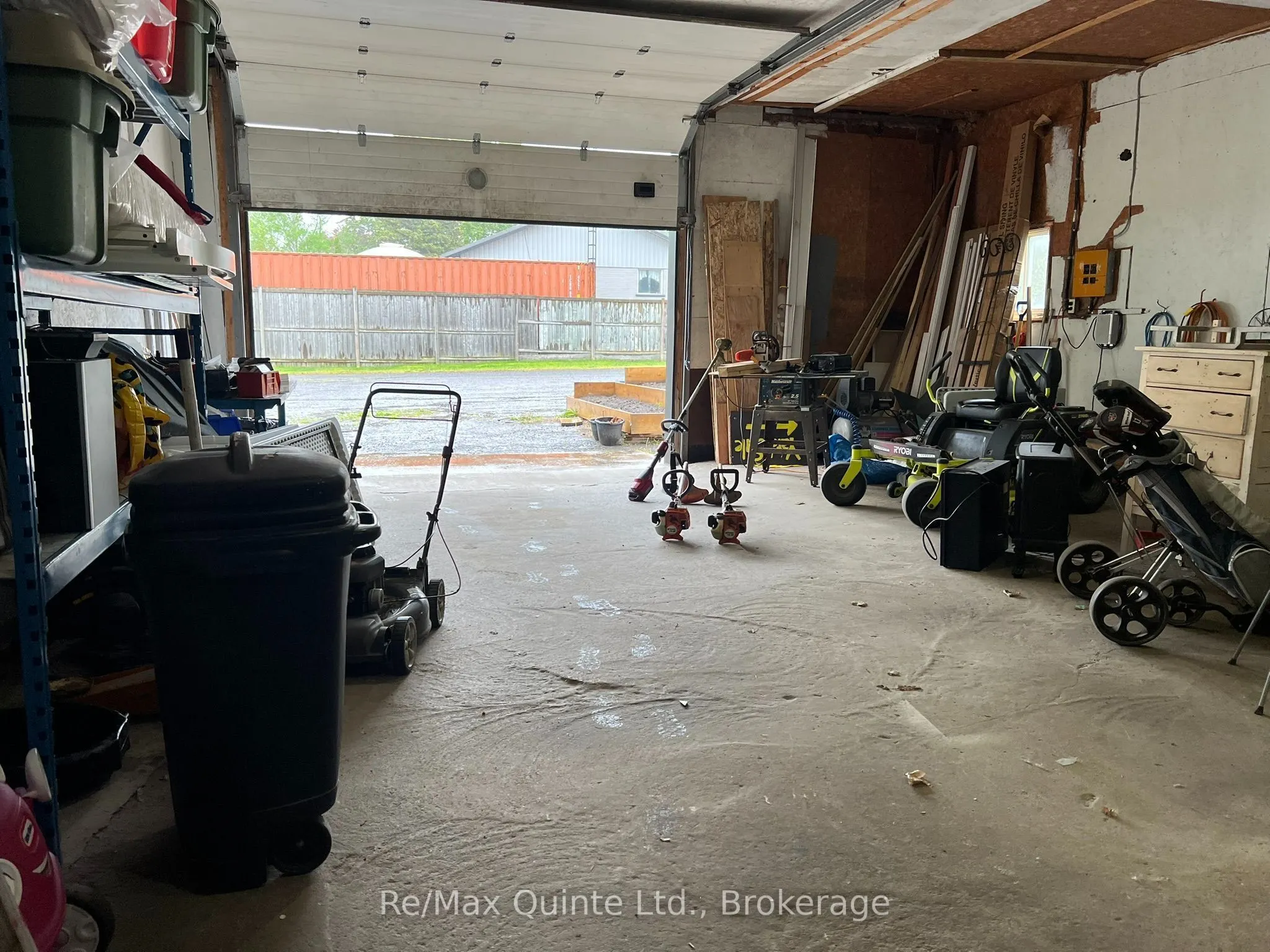 101 Roseland Drive