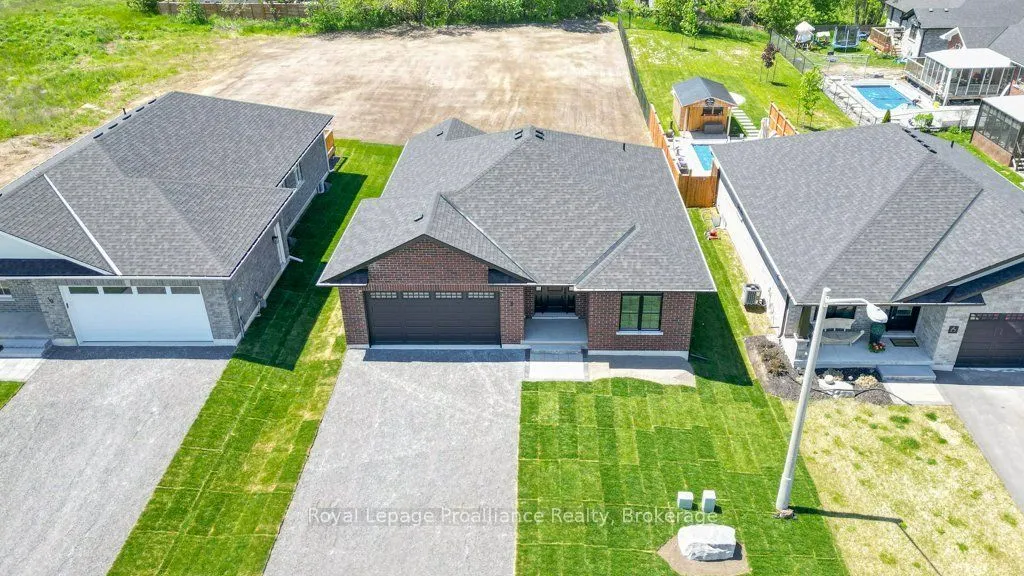 8 Dunmor Street