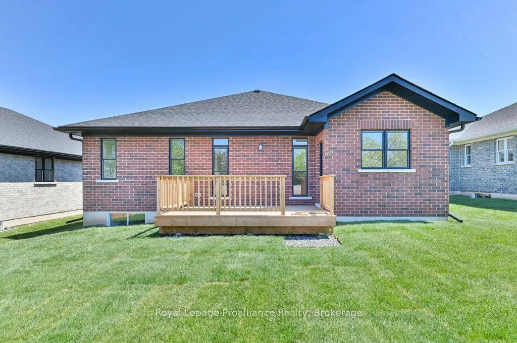 8 Dunmor Street