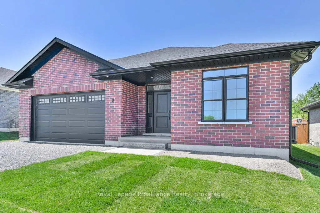 8 Dunmor Street