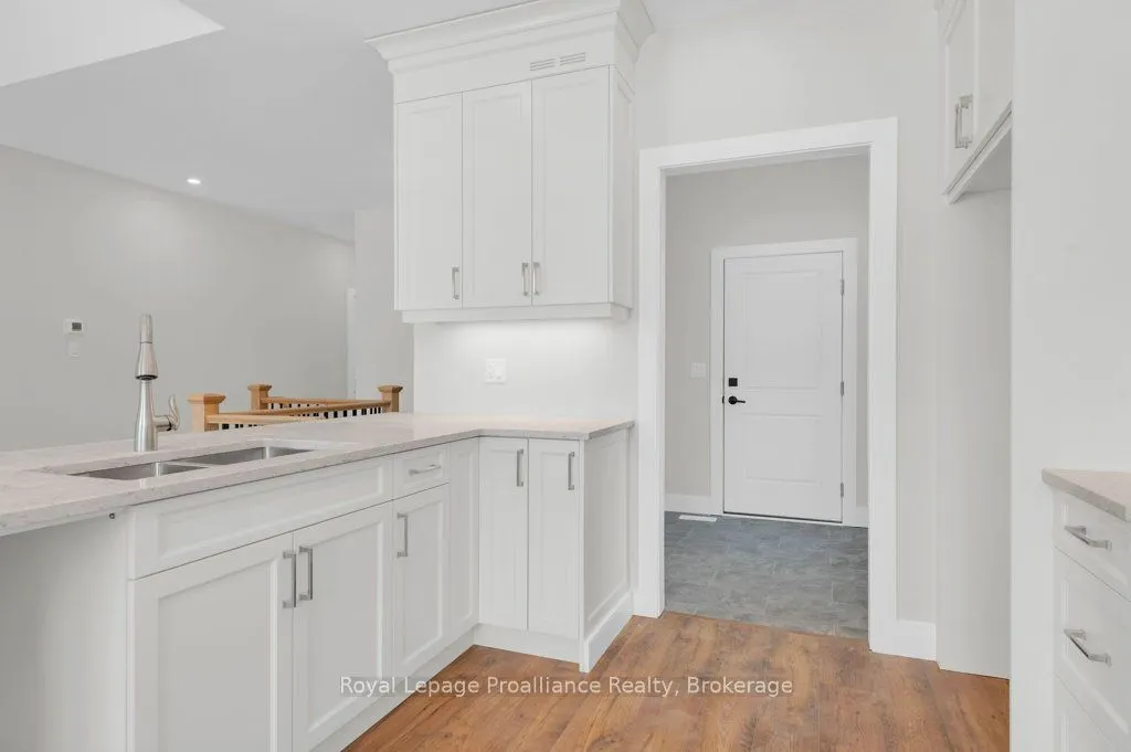 8 Dunmor Street