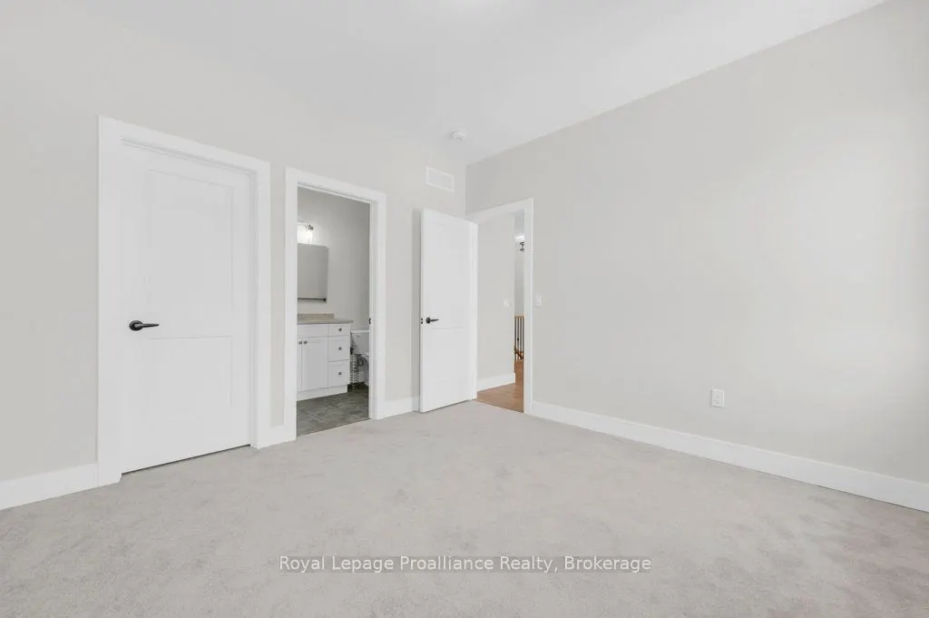 8 Dunmor Street