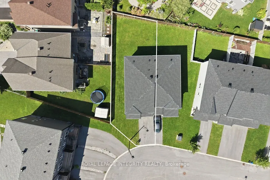 1136 SPEEDVALE Court
