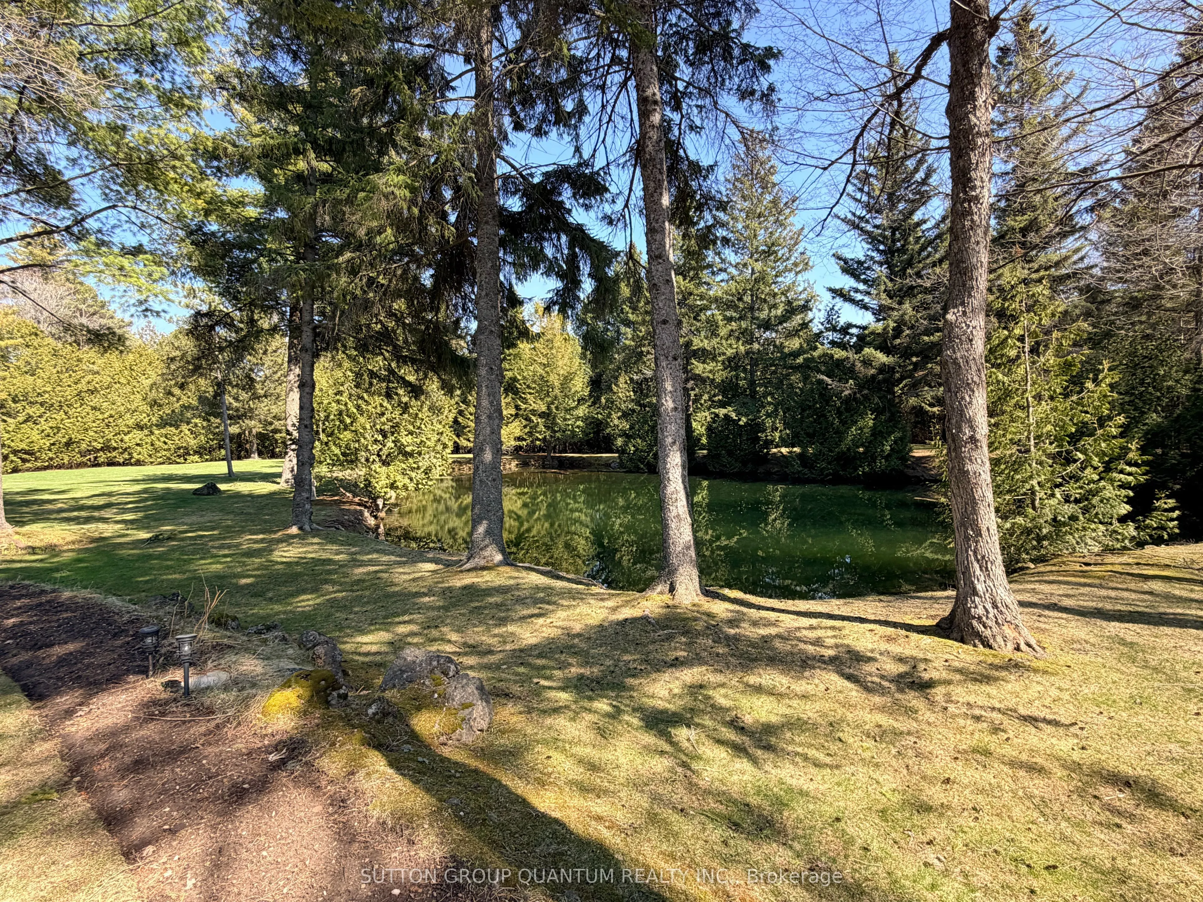 506 11th Concession Road E