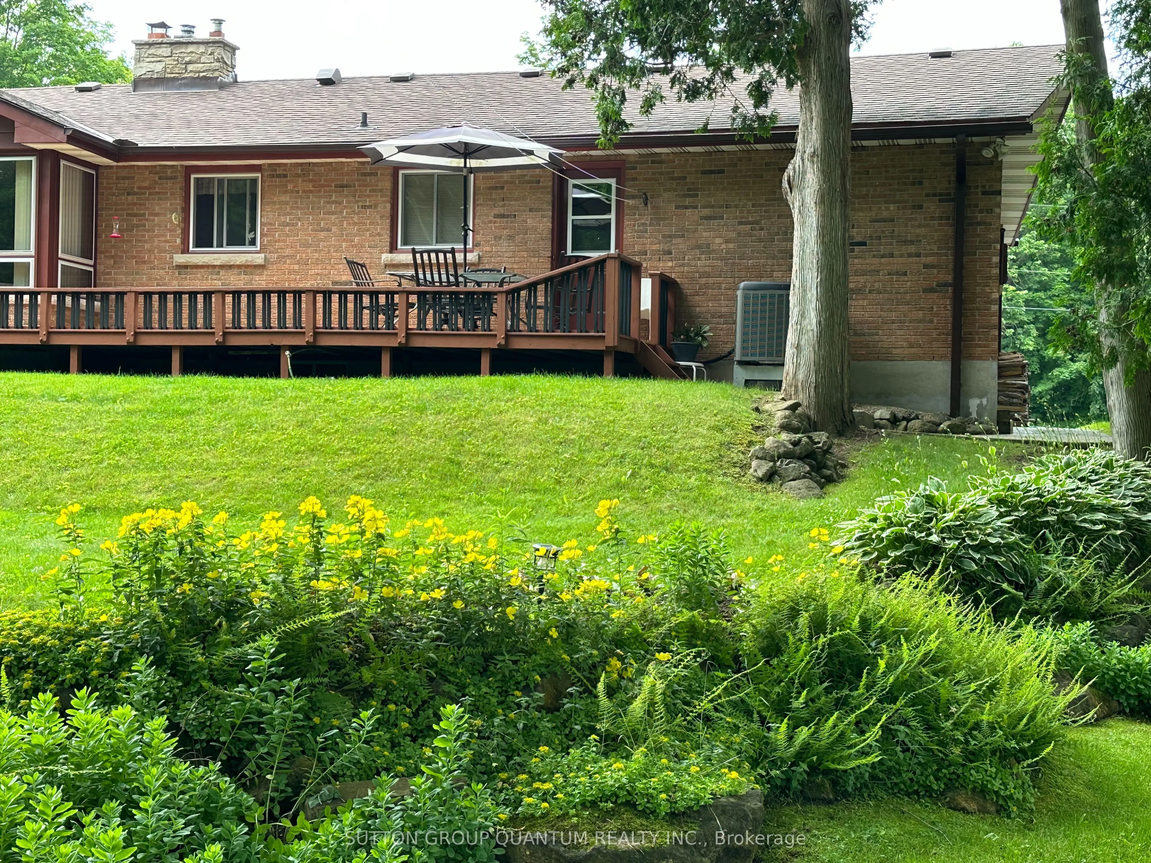 506 11th Concession Road E