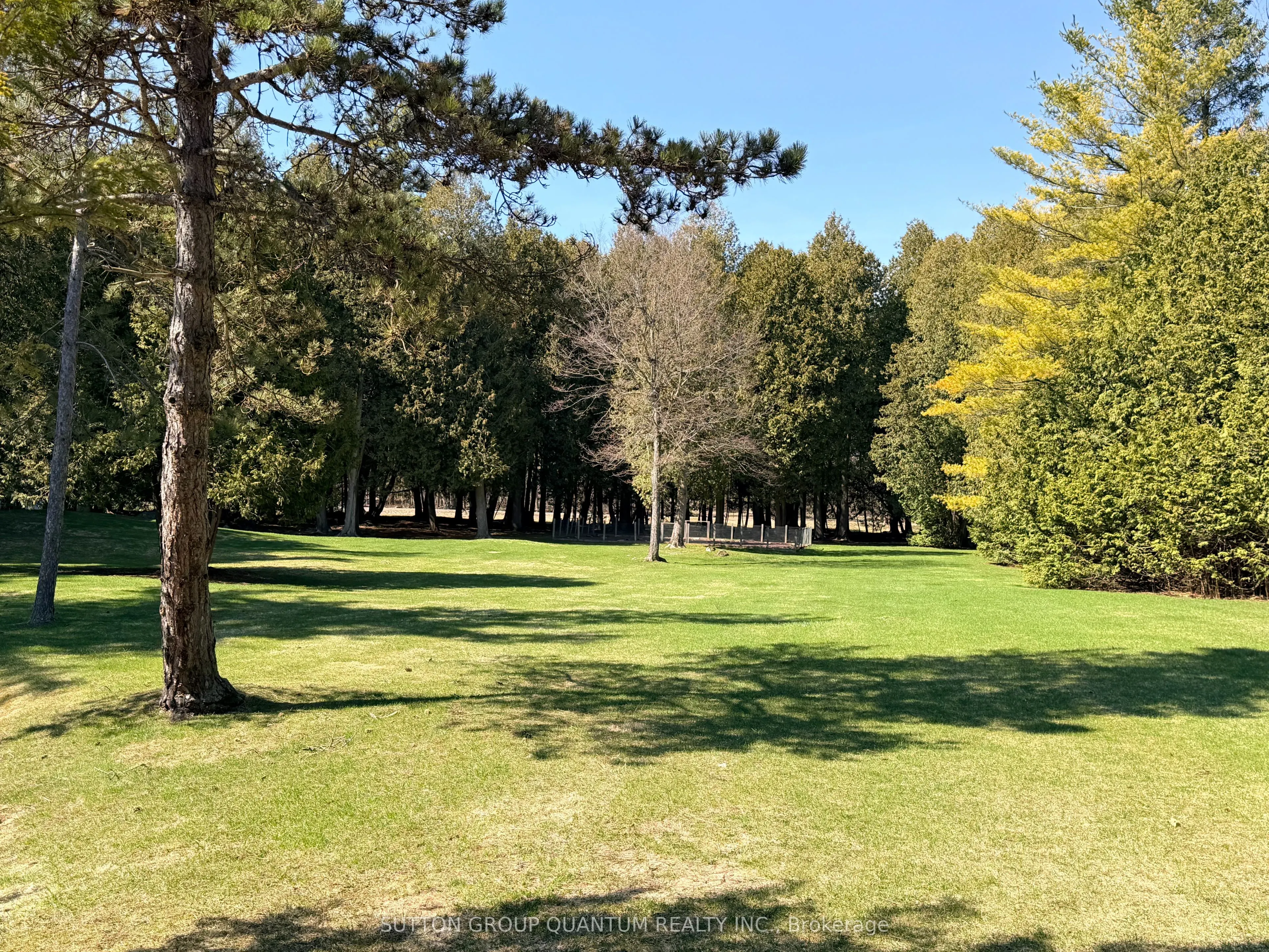 506 11th Concession Road E