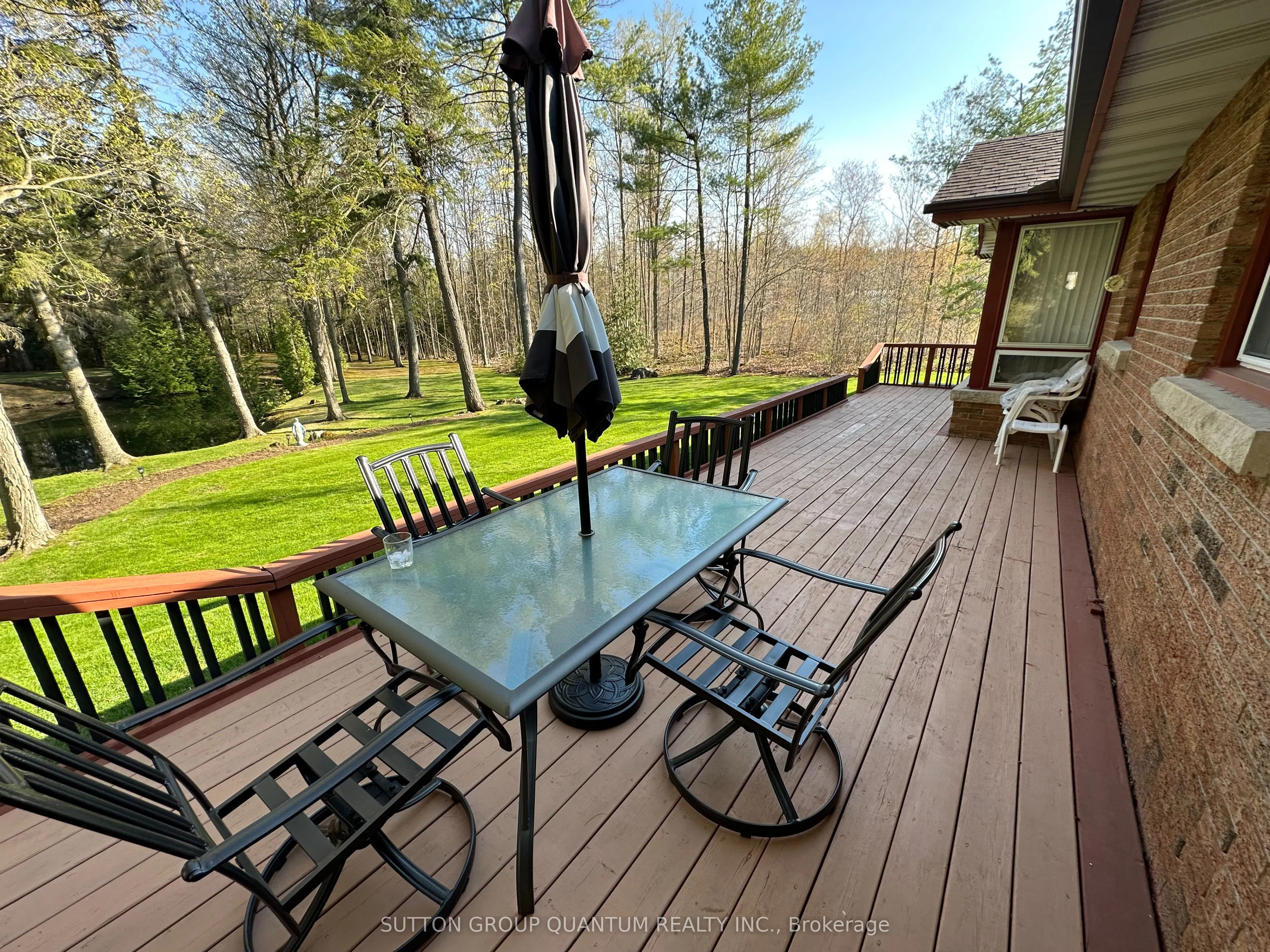 506 11th Concession Road E