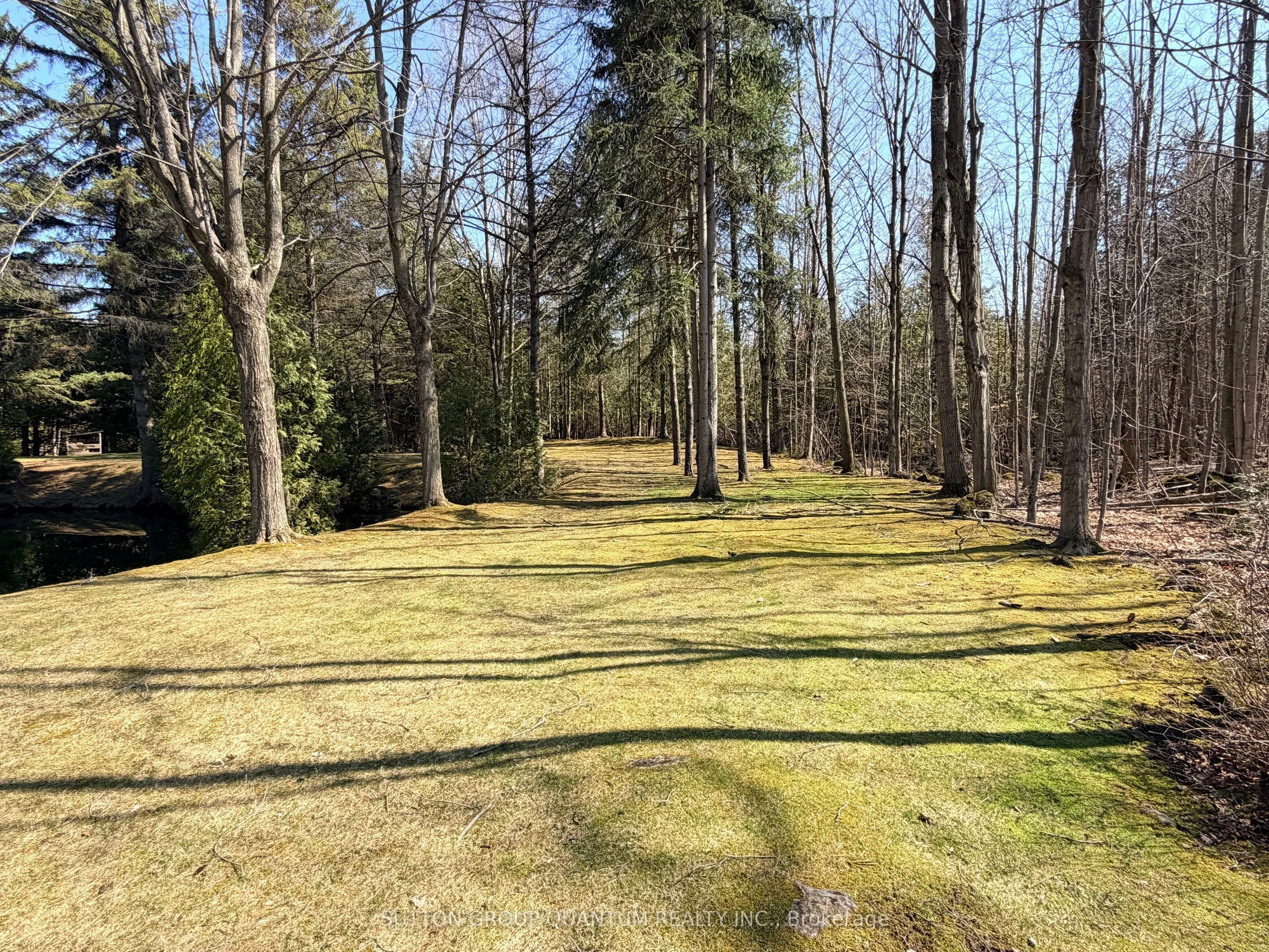 506 11th Concession Road E
