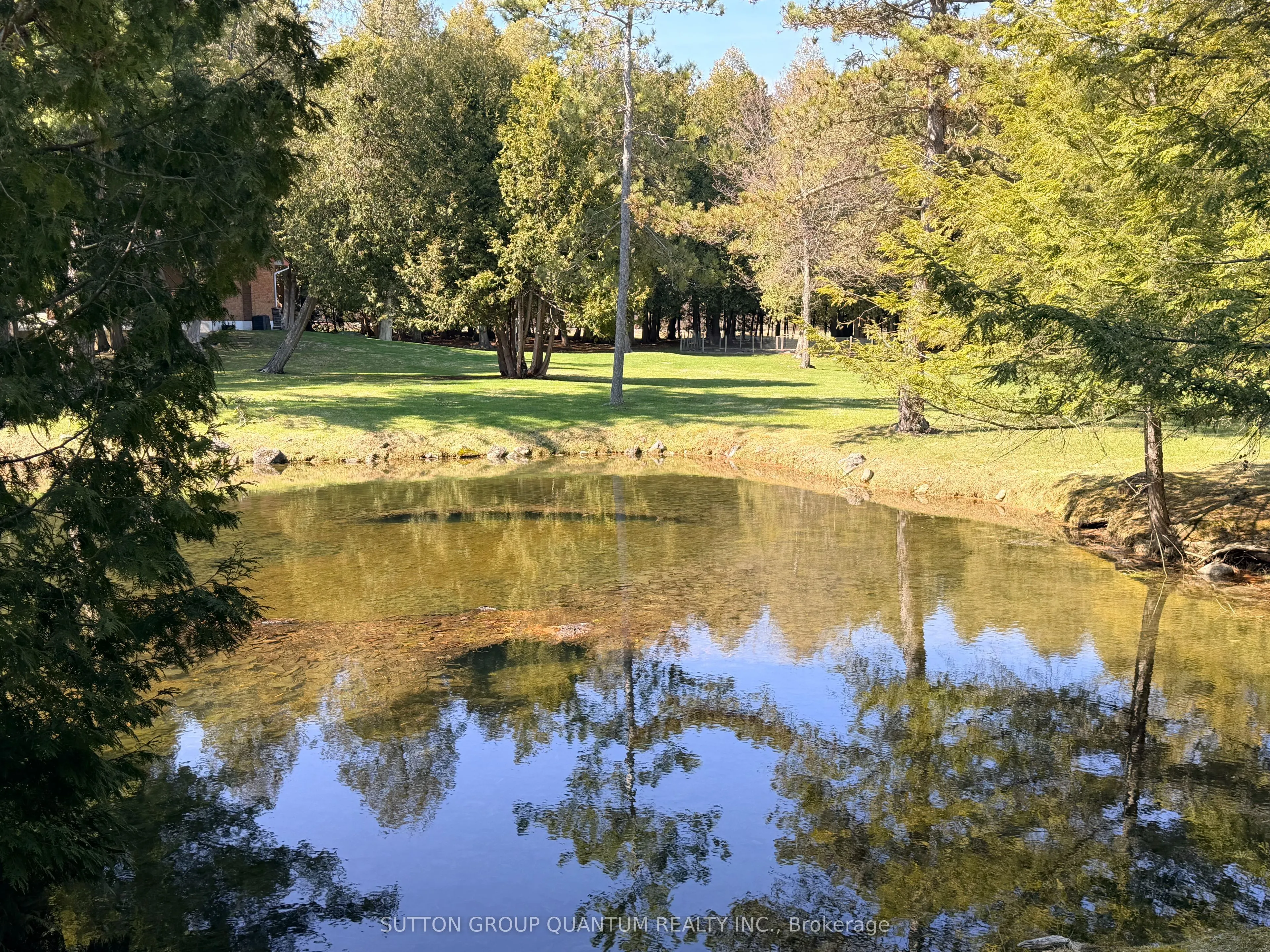 506 11th Concession Road E