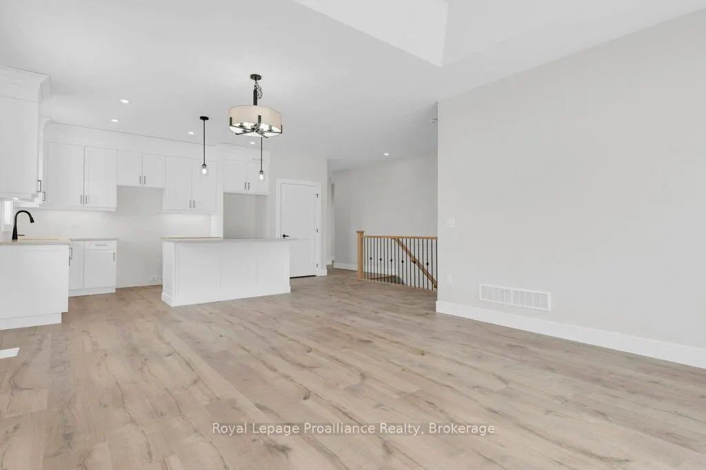 10 Dunmor Street