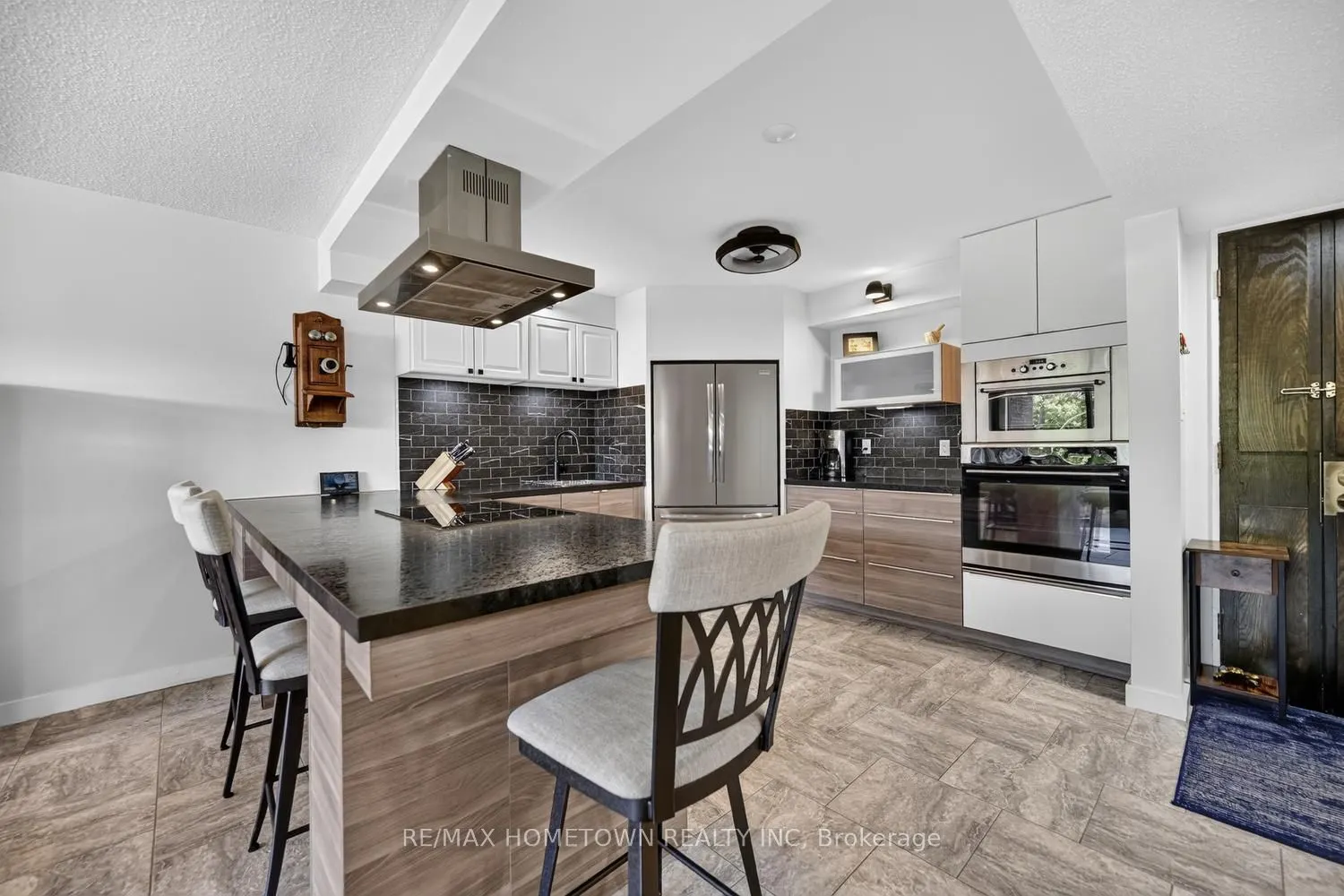 55 Water Street E #805