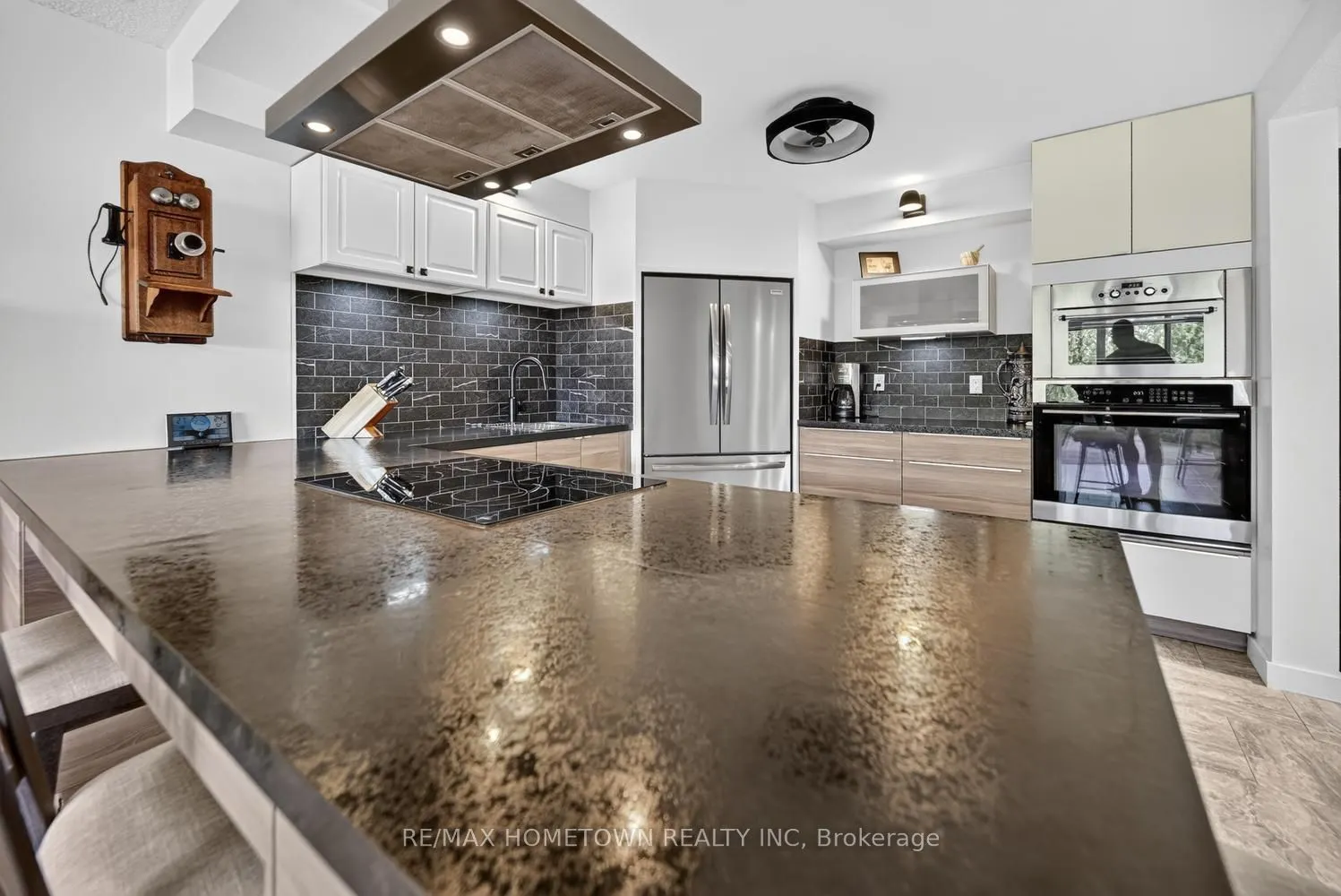 55 Water Street E #805