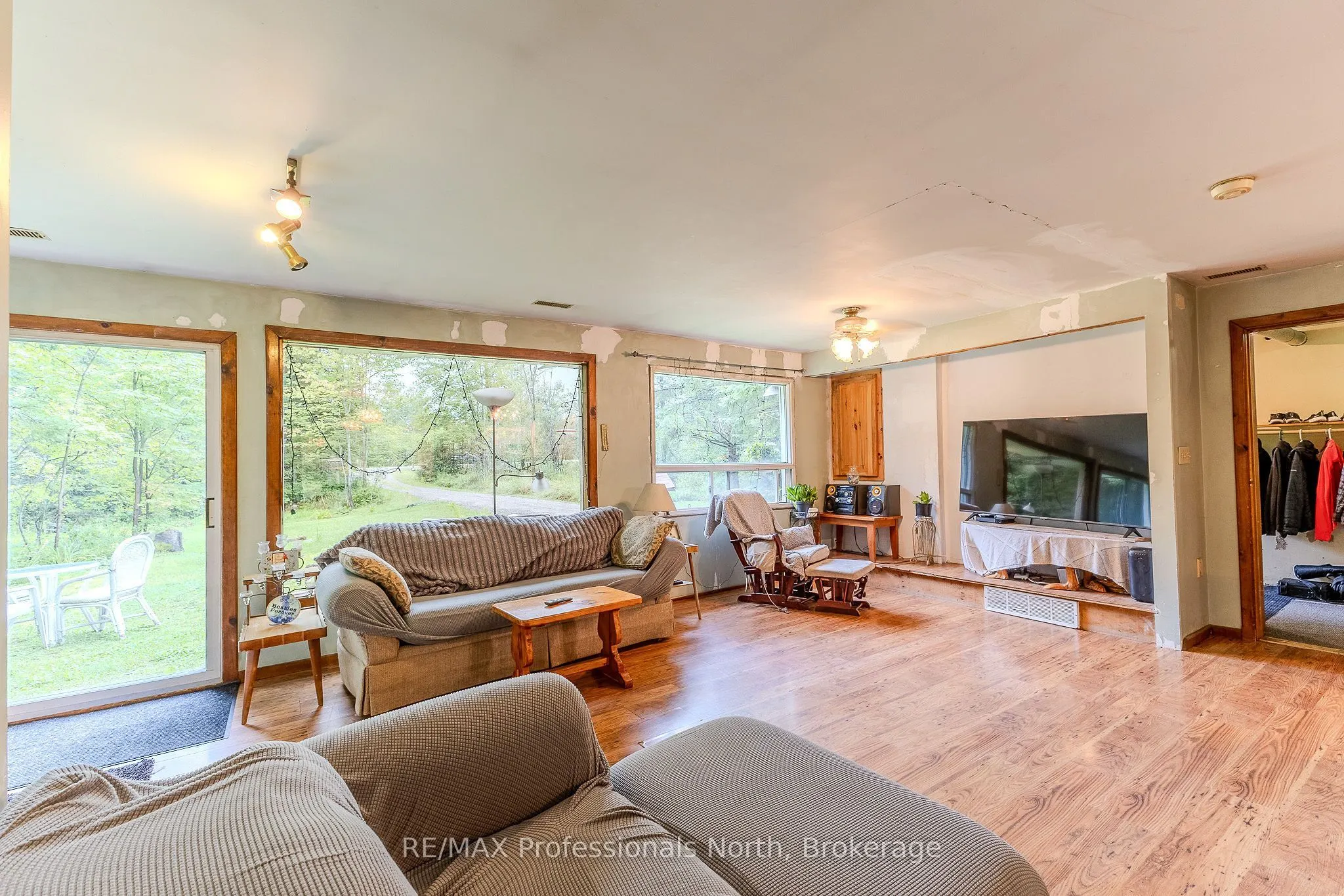 3120 Gelert Road