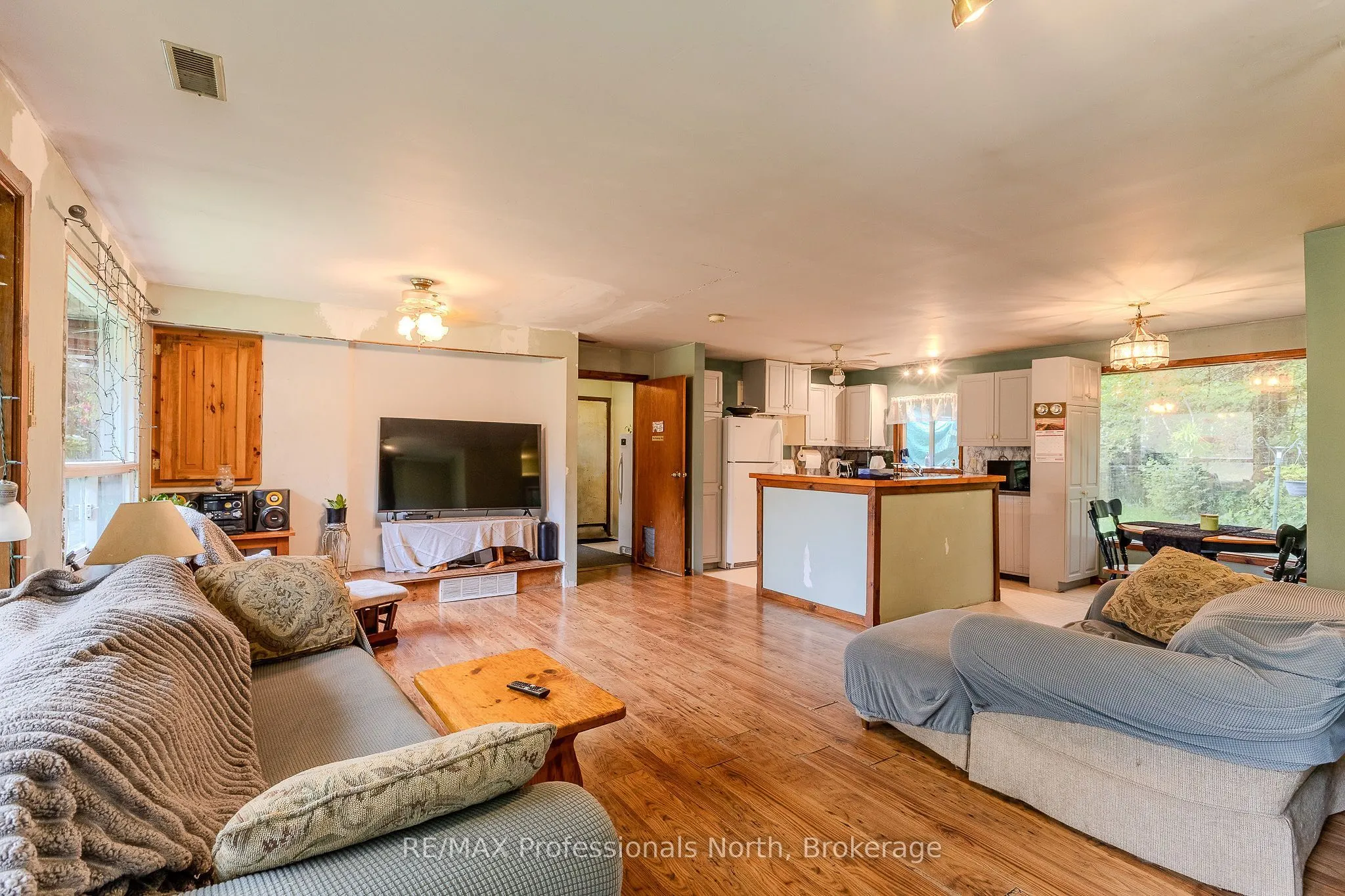 3120 Gelert Road
