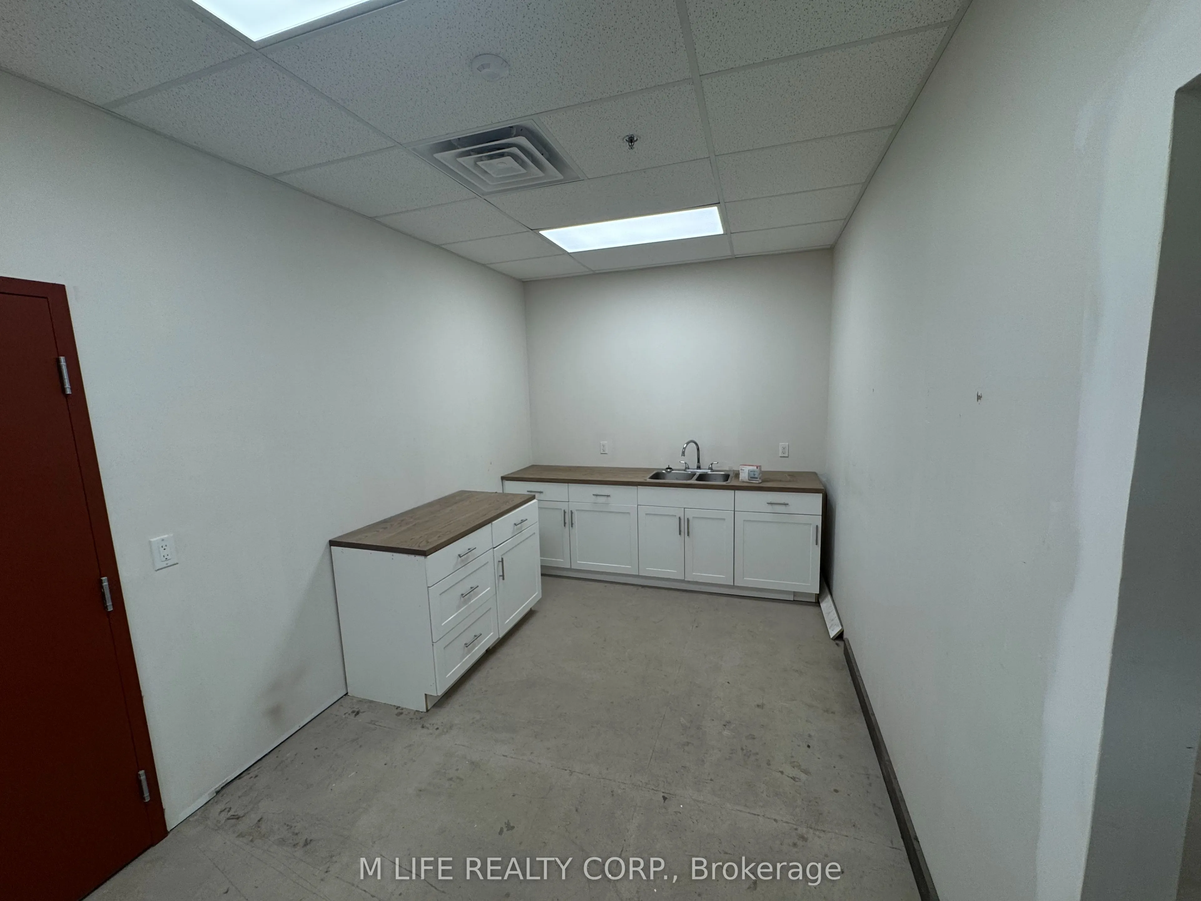 3250 Schmon Parkway #6/7