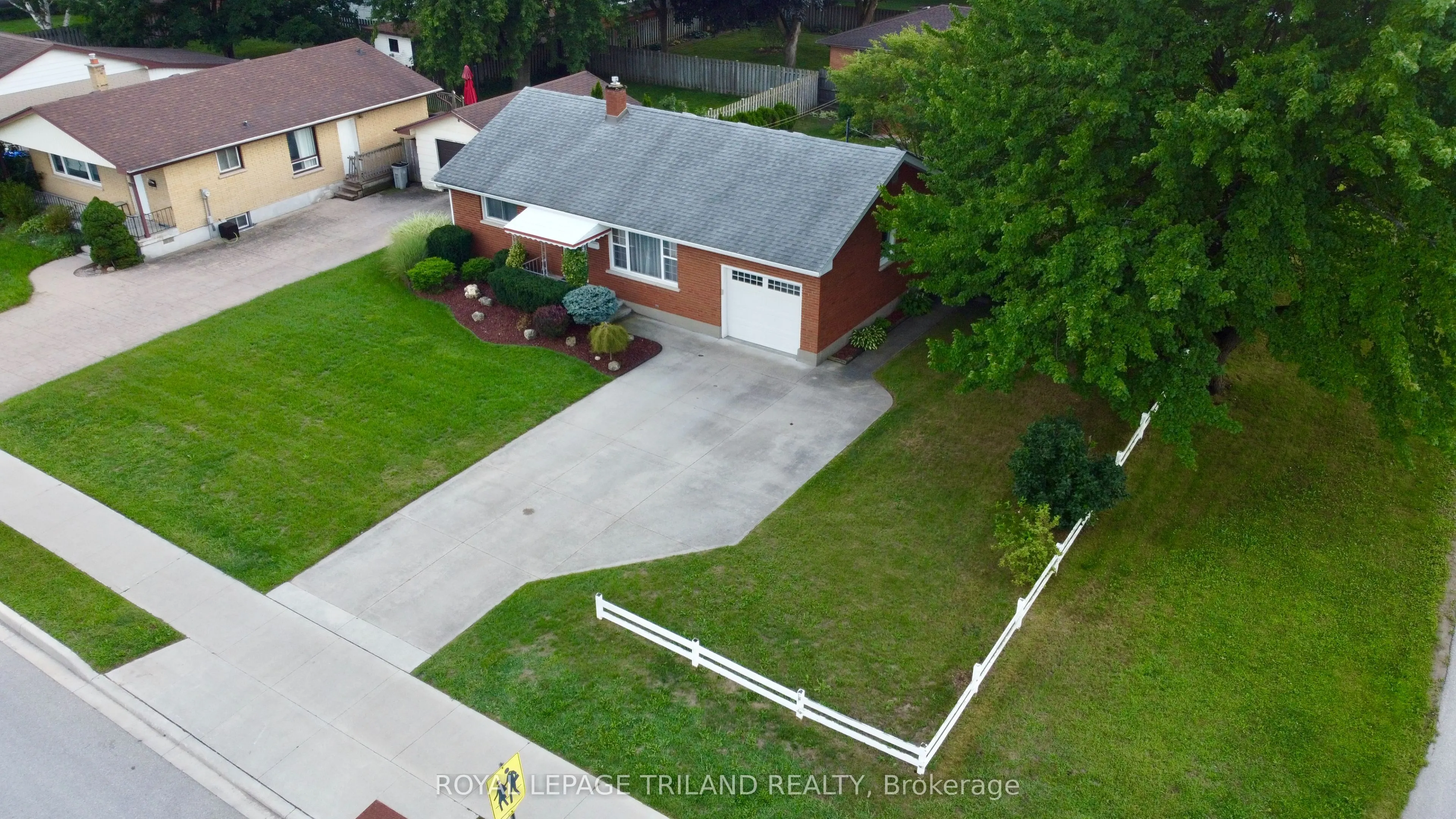224 McKellar Street