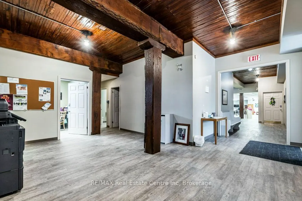 280 St Patrick Street W