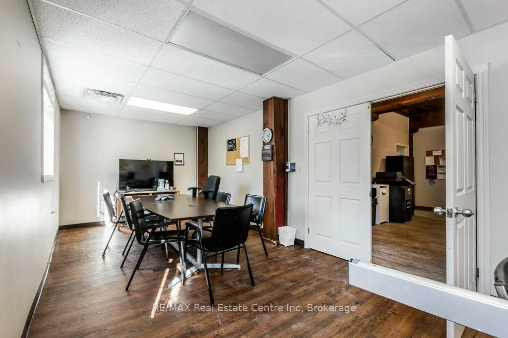 280 St Patrick Street W