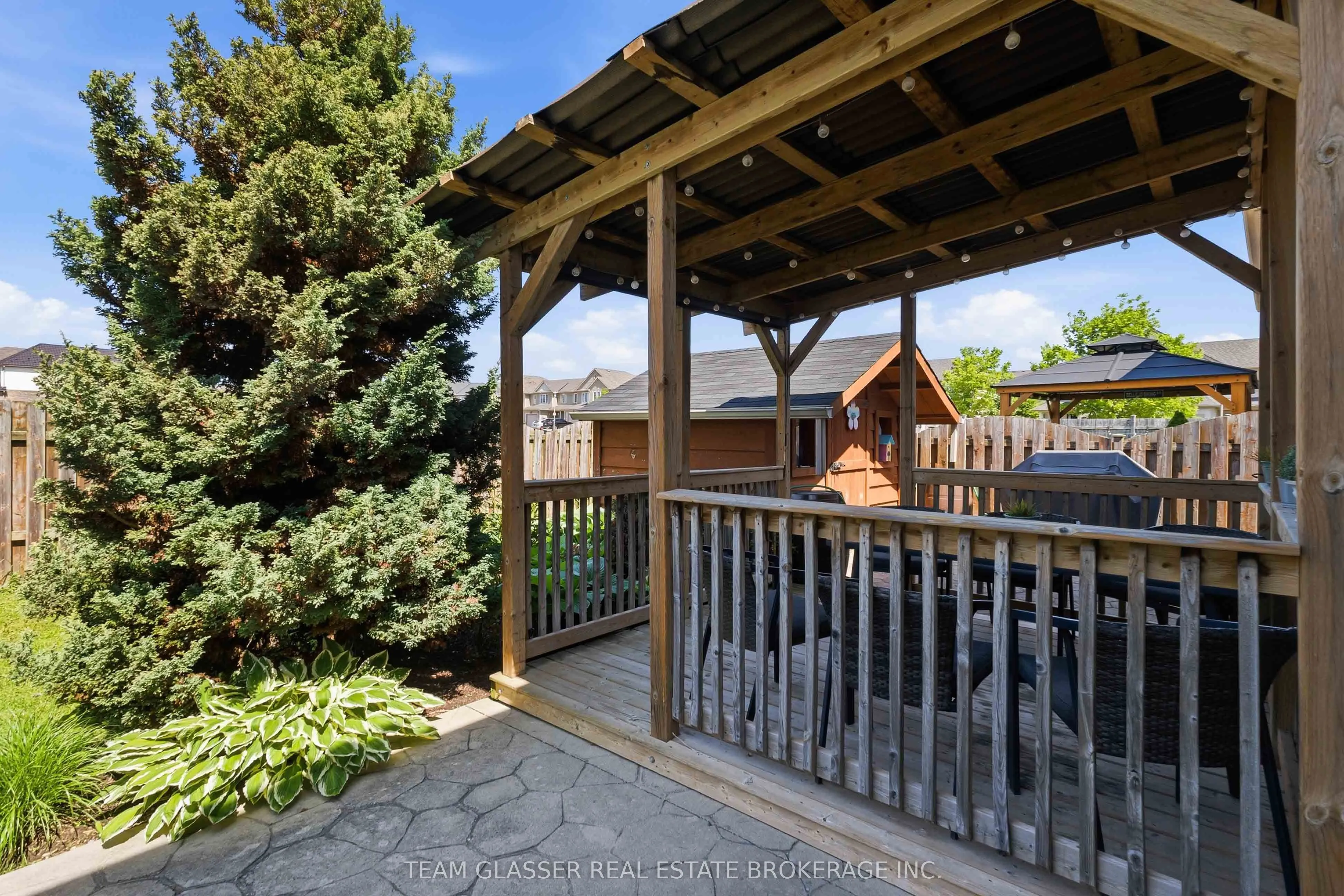 2334 MEADOWGATE Boulevard