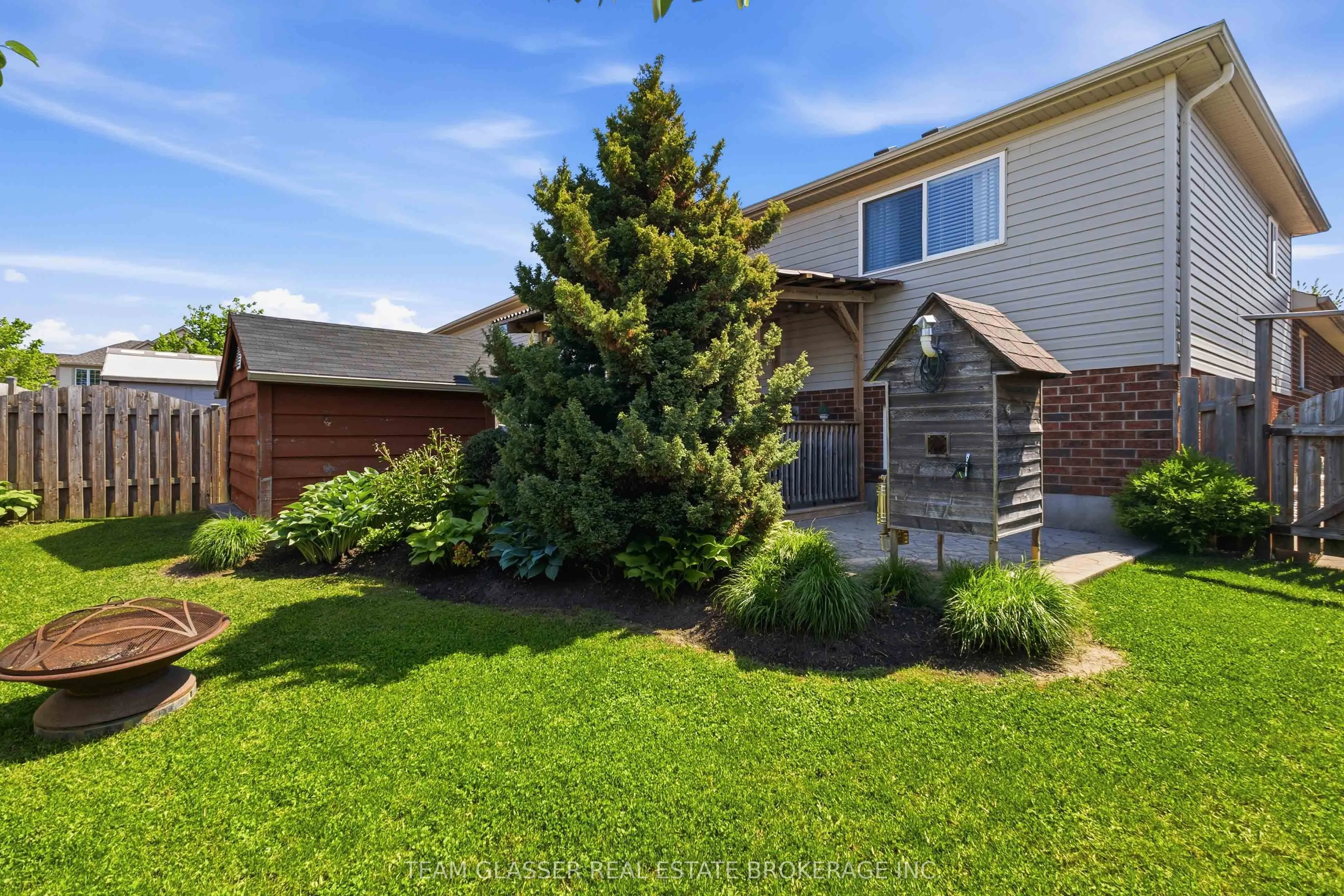 2334 MEADOWGATE Boulevard