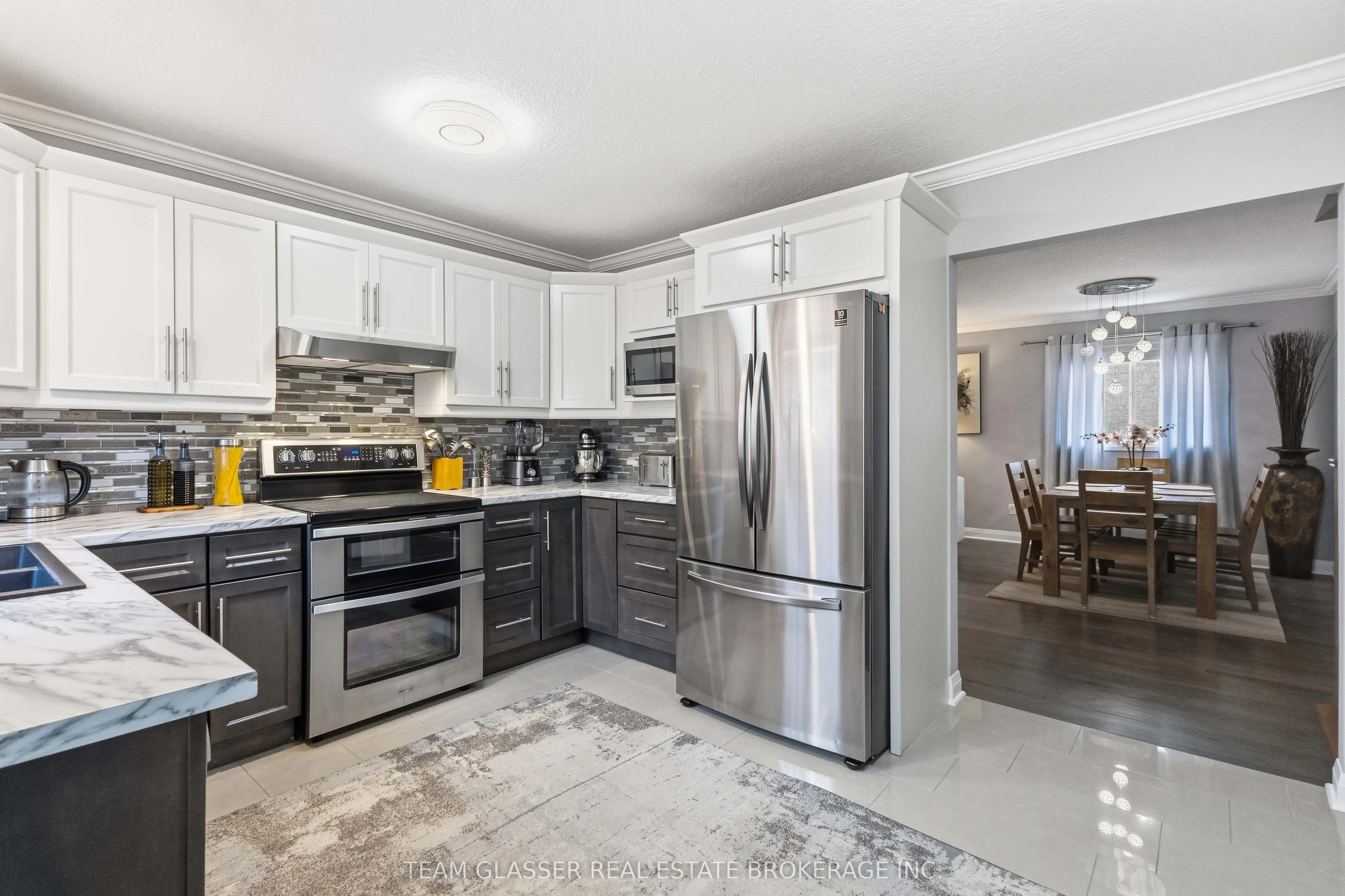 2334 MEADOWGATE Boulevard