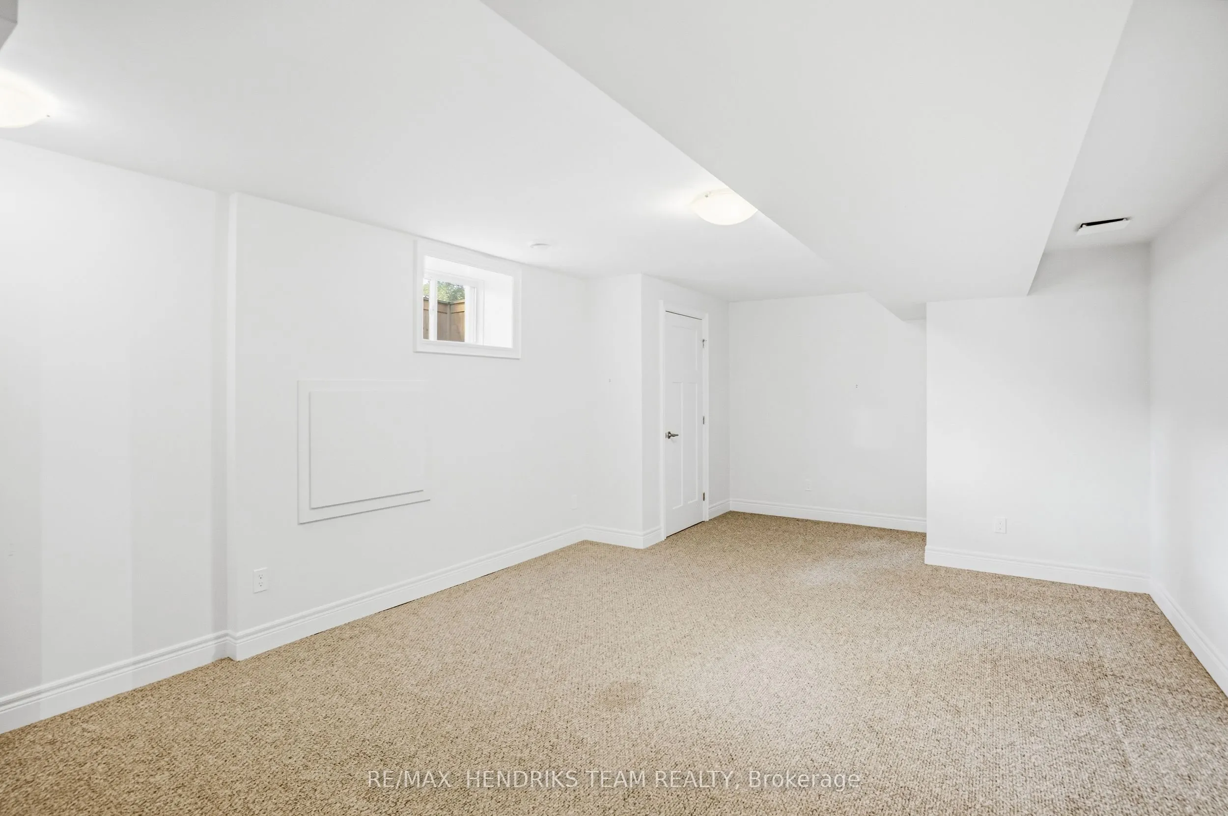 13 Turbinia Court #72