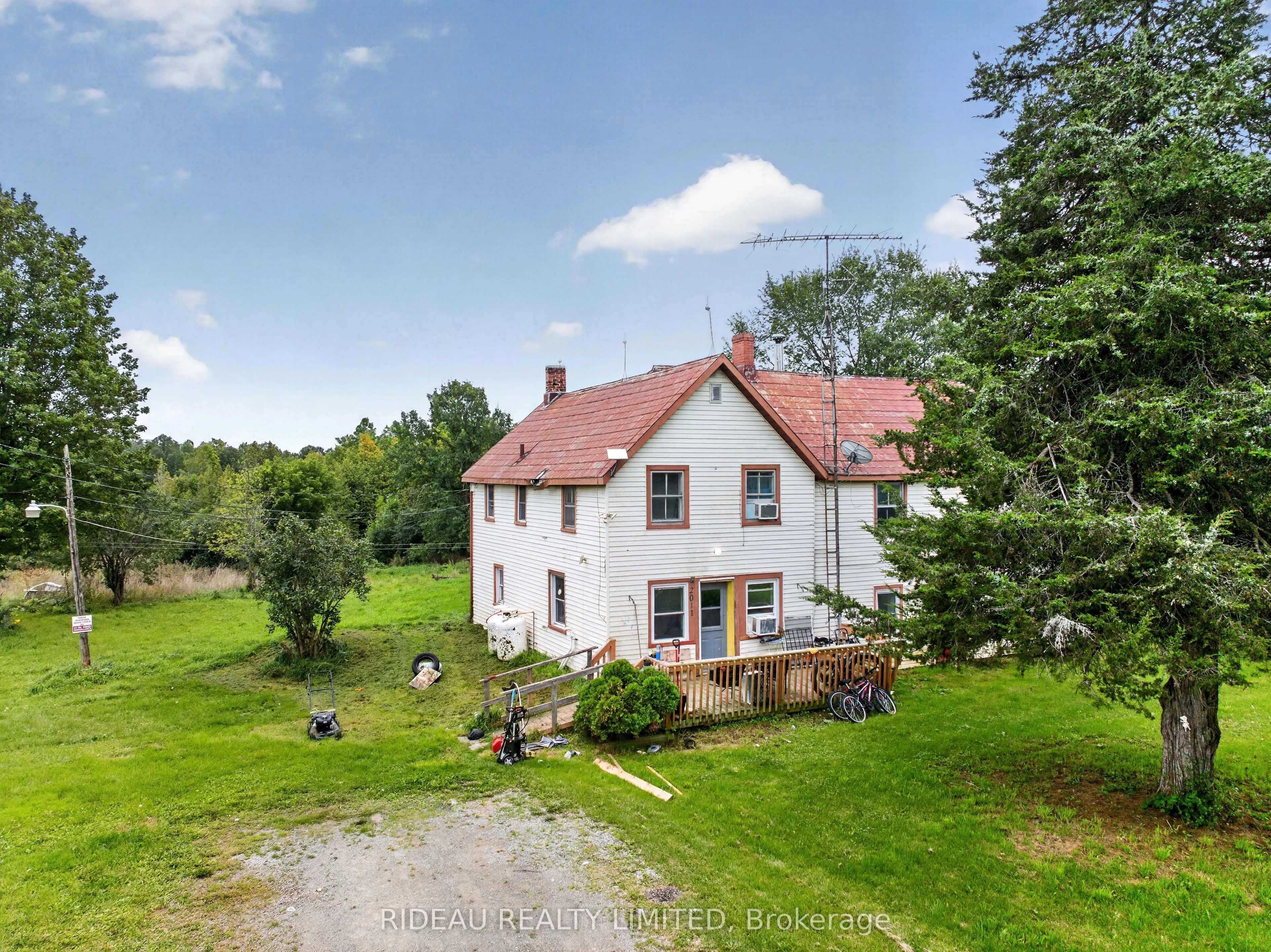 2011 Fairview Road