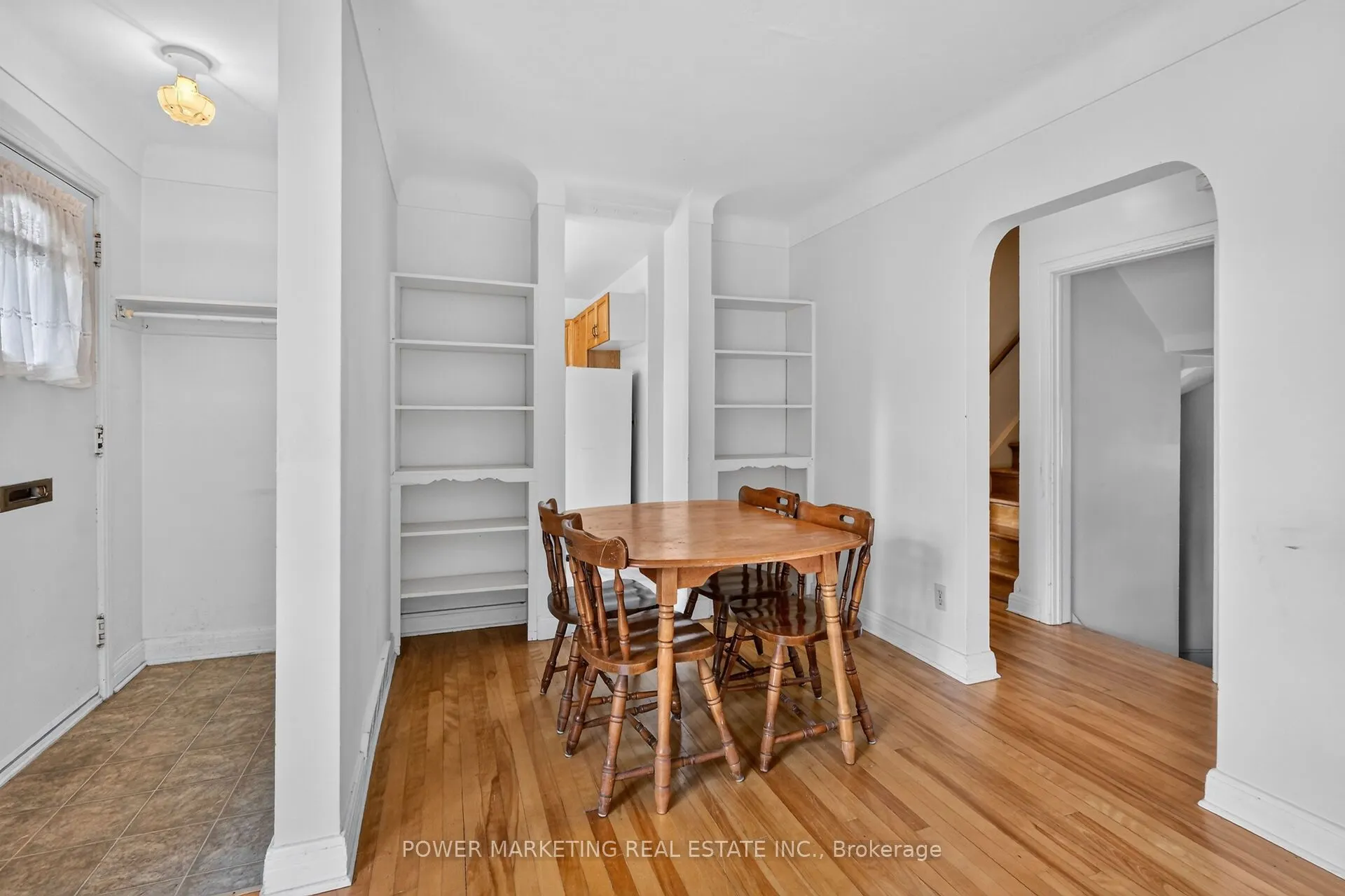 535 Dunbrack Street