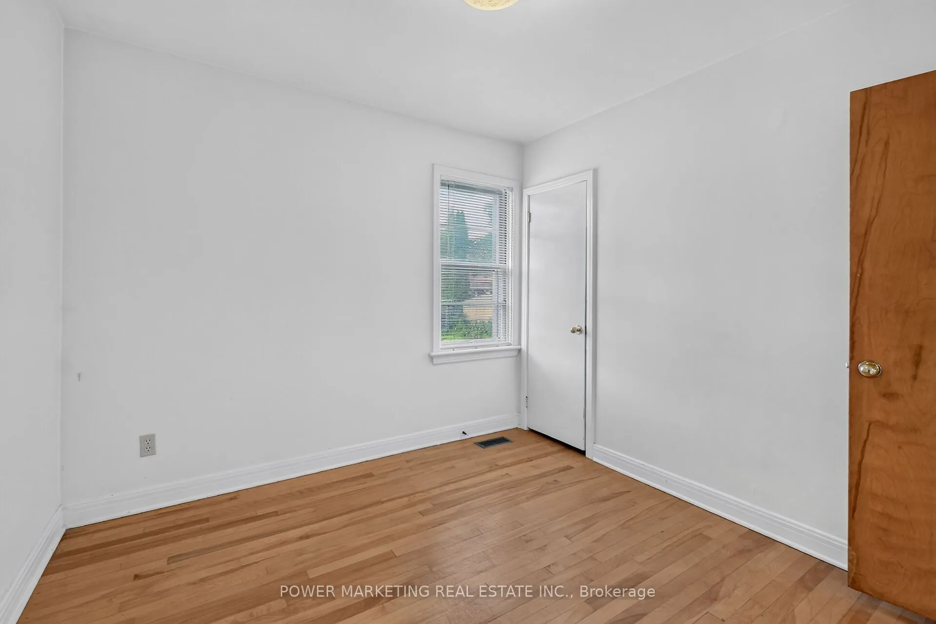535 Dunbrack Street