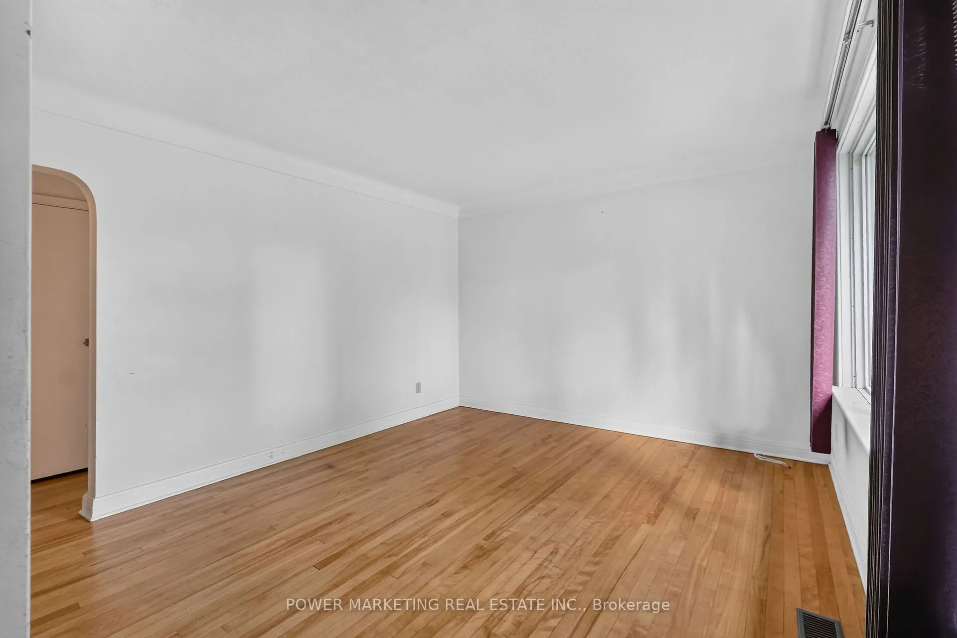 535 Dunbrack Street
